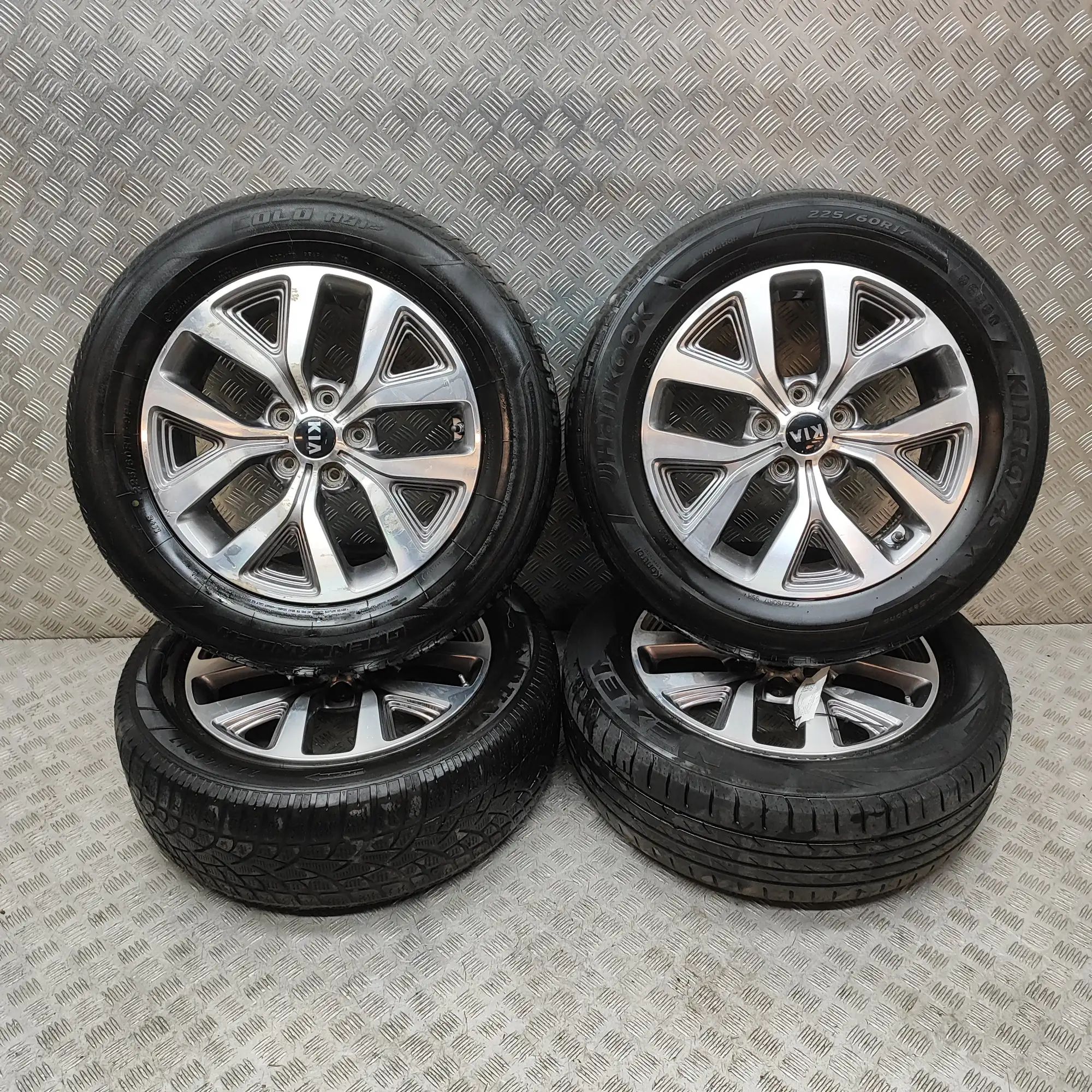 Kia Sportage Alloy Wheel Set 52910-3W610 Alloy Wheel Set KIA SPORTAGE (SL) (...