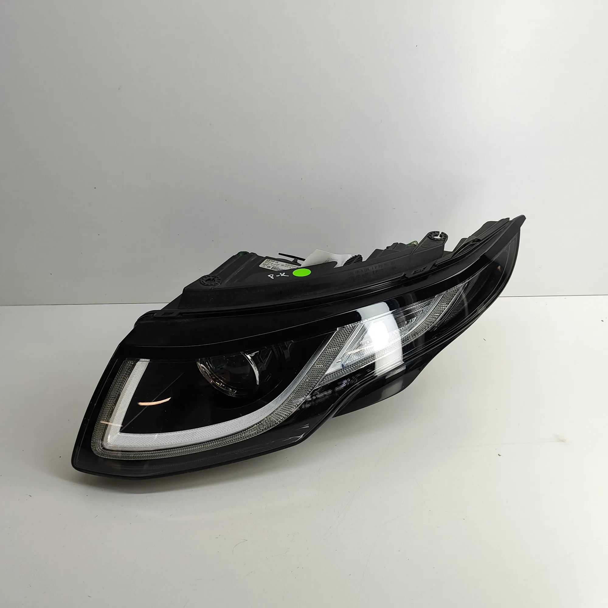 Land Rover Range Rover Evoque Front Left Headlight