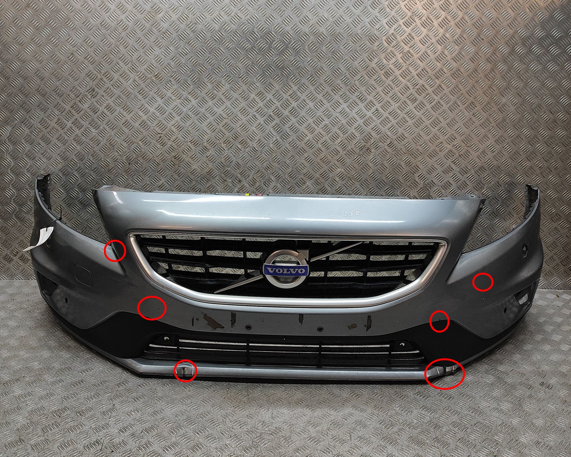 Volvo V40 front bumper 39817417 Front Bumper VOLVO V40 (Hatchback) (20...
