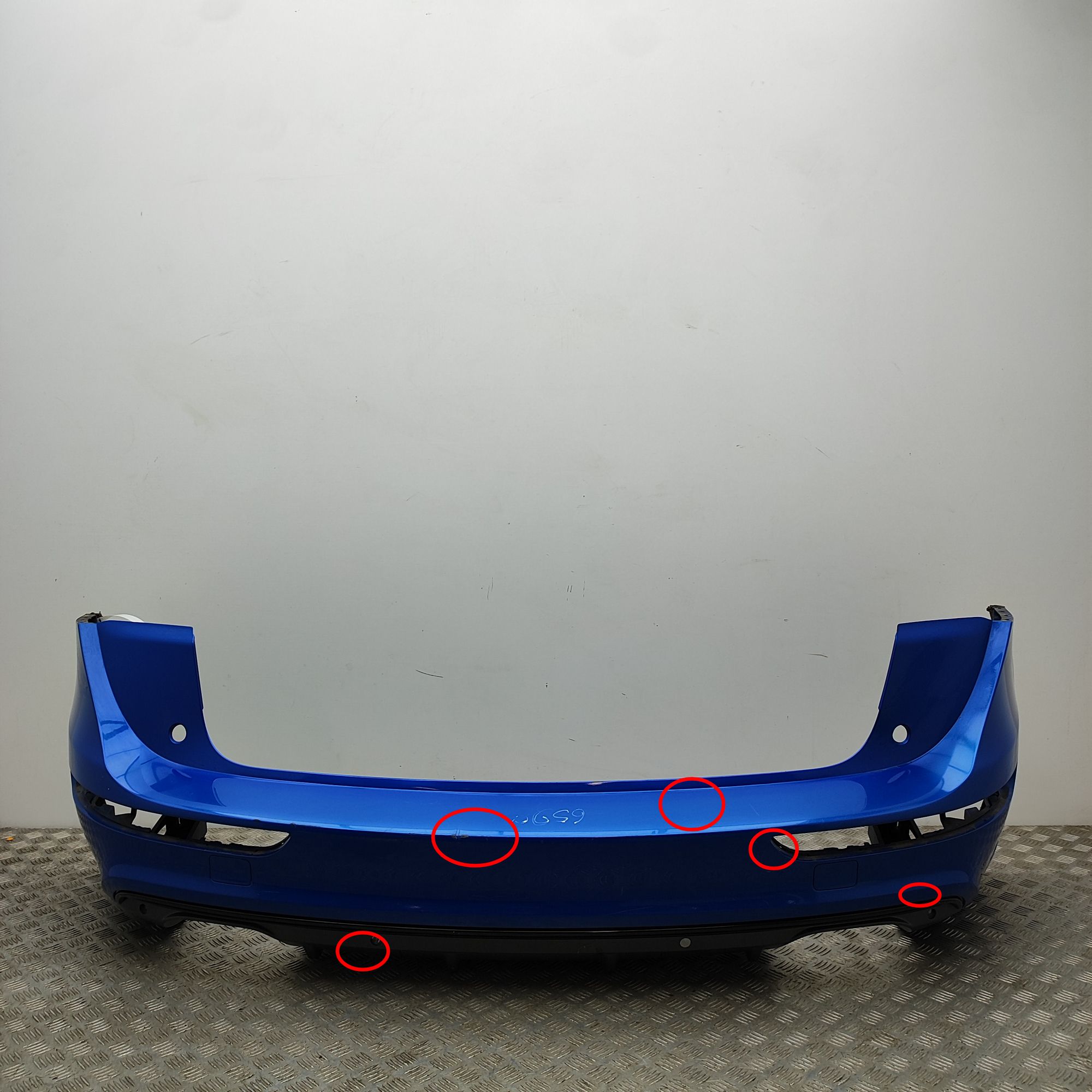 Audi Q5 (8R) rear bumper 8R0807303B Rear Bumper AUDI Q5 (8R) (2008-2017)...