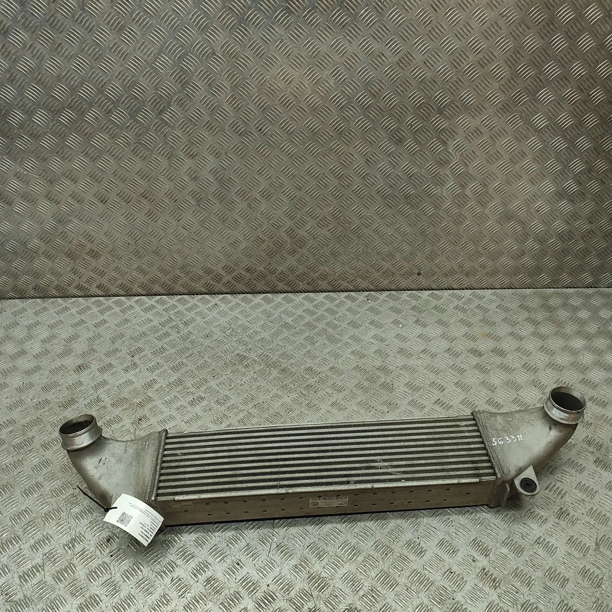 Audi A3 (8V) Intercooler radiator 8V0145804B, 8V0145803B Intercooler Radiator AUD...