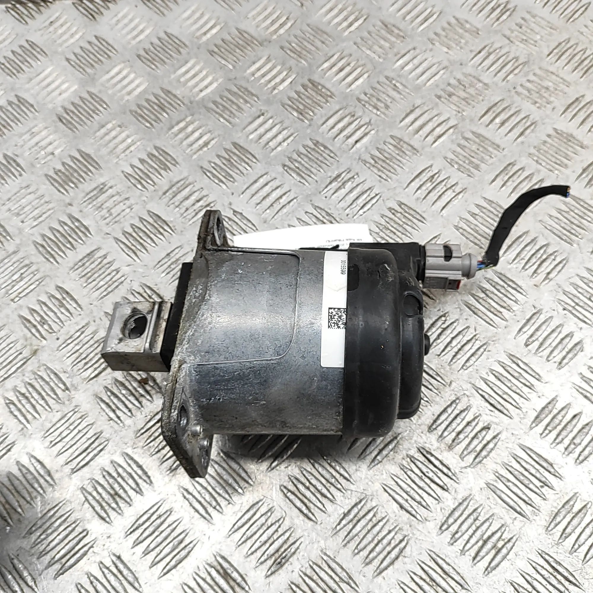 Porsche 911 (992) Left Side Engine Mount 992199534A, 992199384F Left Side Engine Mount P...