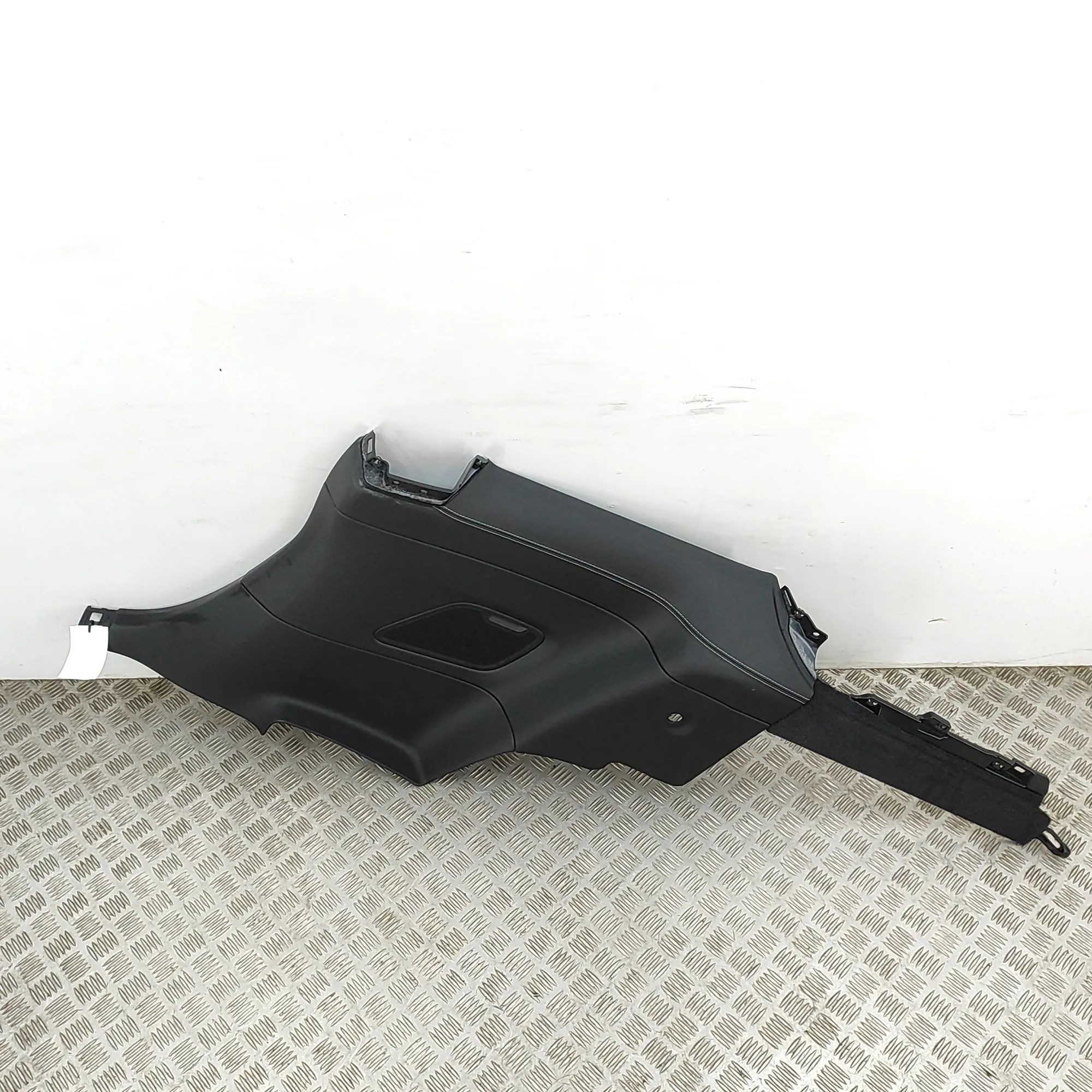 Porsche 911 (992) Rear Right Door Panel 992867582, 992867036, 992863166A Rear Right Doo...