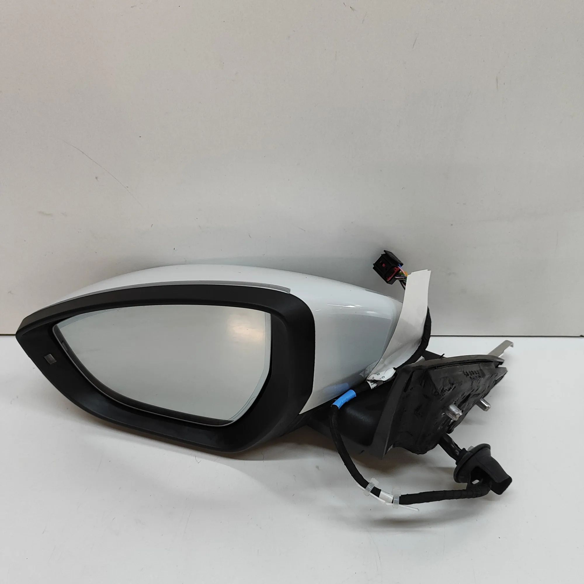 Audi Q8 Left Side Wing Mirror 4KR857409H Left Side Wing Mirror AUDI Q8 (E-TRO...