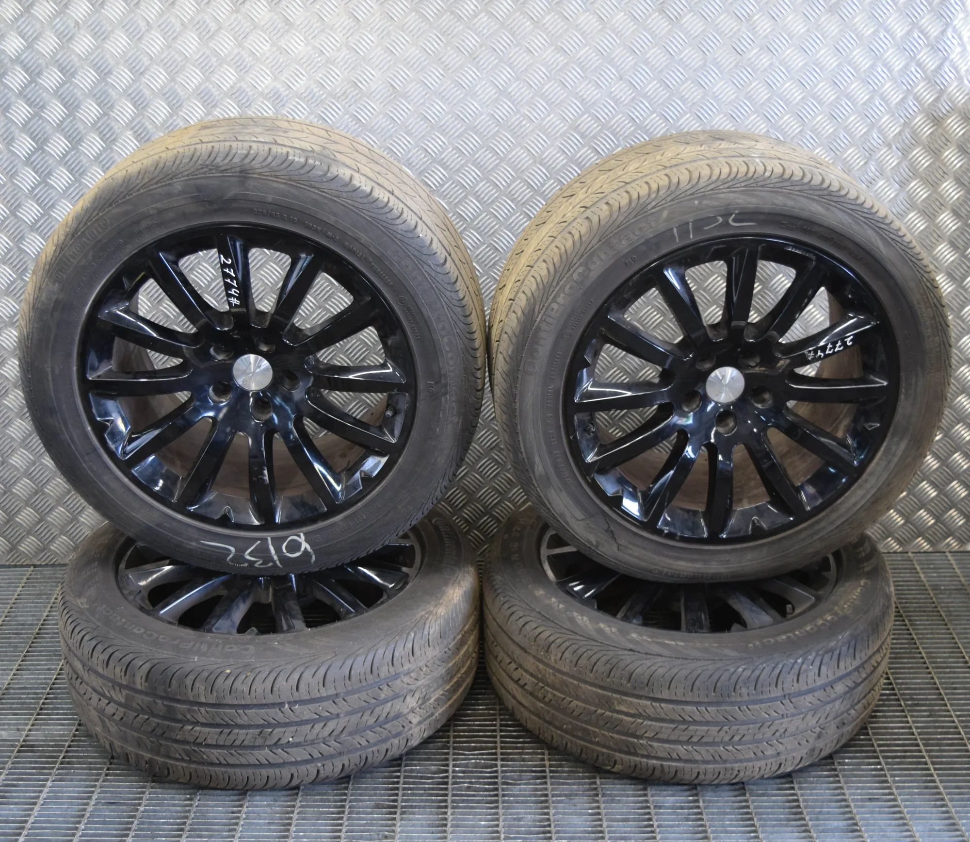Maserati Ghibli Alloy Wheel Set 670011872, 670010981 Alloy Wheel Set MASERATI G...
