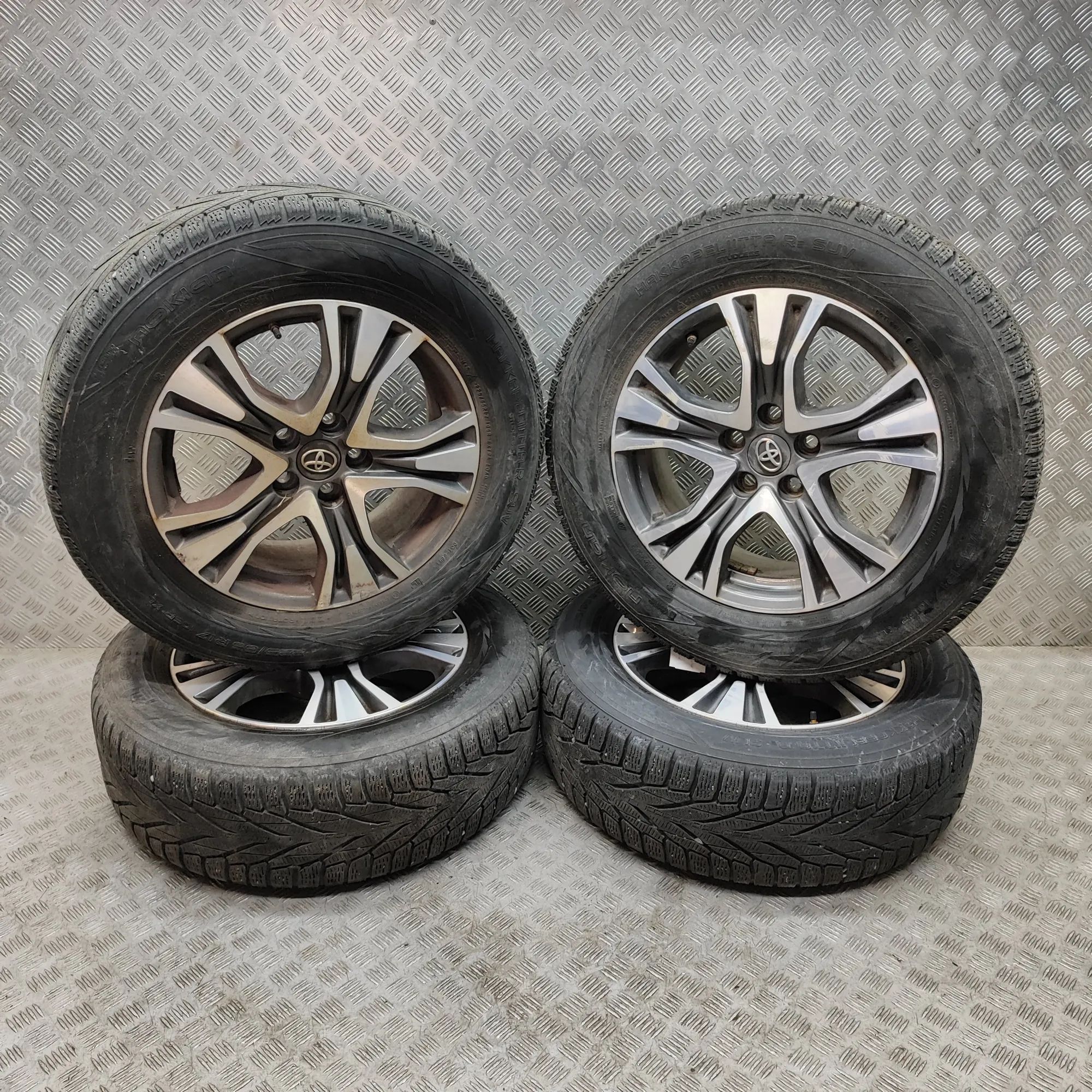 Toyota RAV4 (XA40) Alloy Wheel Set PZ49M-X0670-Z Alloy Wheel Set TOYOTA RAV (4 IV ...