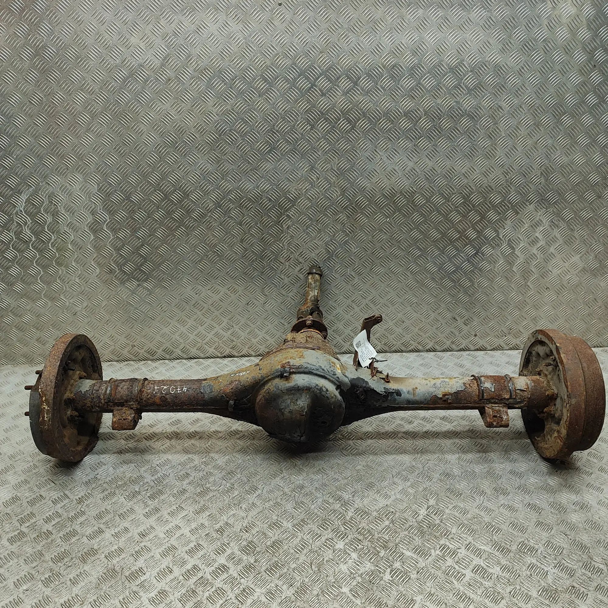 Nissan Titan Rear Axle 43003-7S36A Rear Axle NISSAN TITAN (2003-...)

...