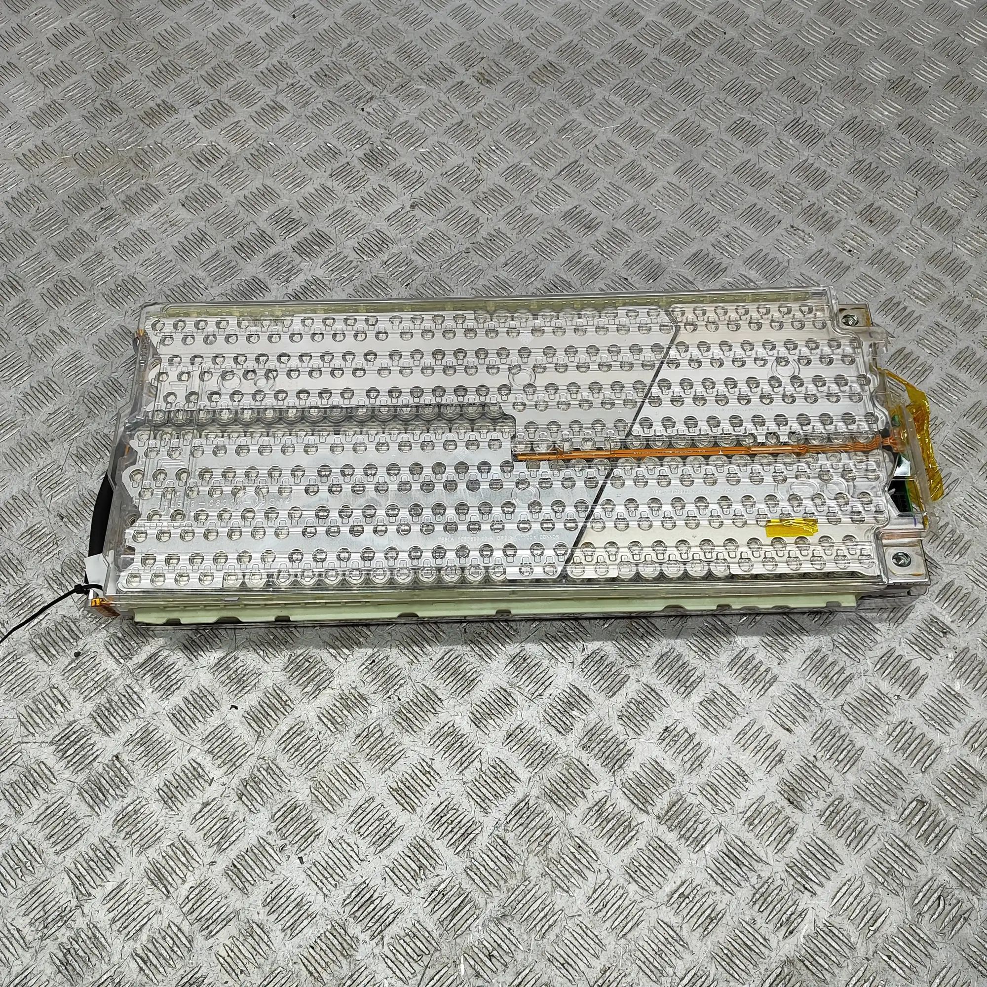 Tesla Model S akku 1020955-90-A, 1071954-00-B Battery TESLA MODEL ...