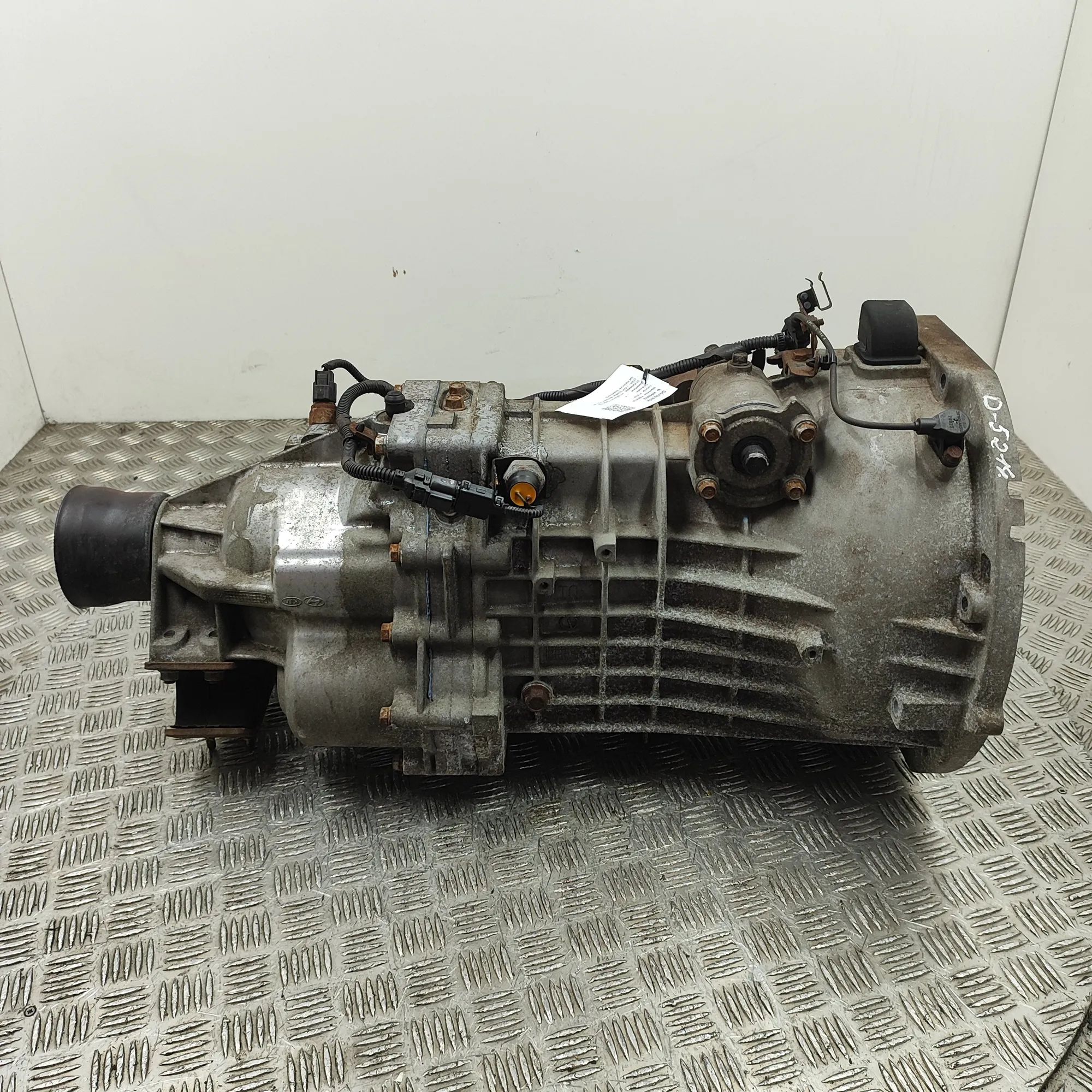 Hyundai H-1 Gearbox