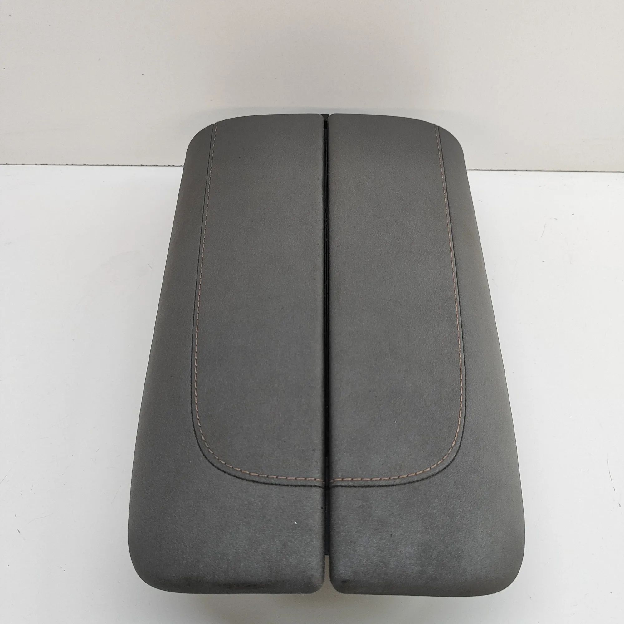 Mercedes-Benz EQS (V297 / X296) Käsinoja A2976802508 Armrest MERCEDES-BENZ EQS (V297) (2...