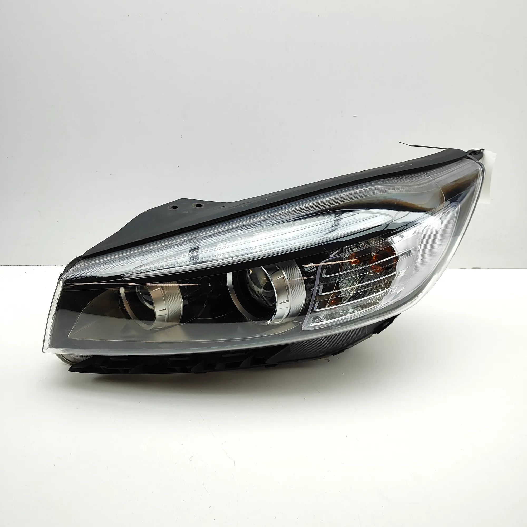 Kia Sorento Front Left Headlight 92101-C5020, 92101-C5030, 92101-C5060 Front Lef...