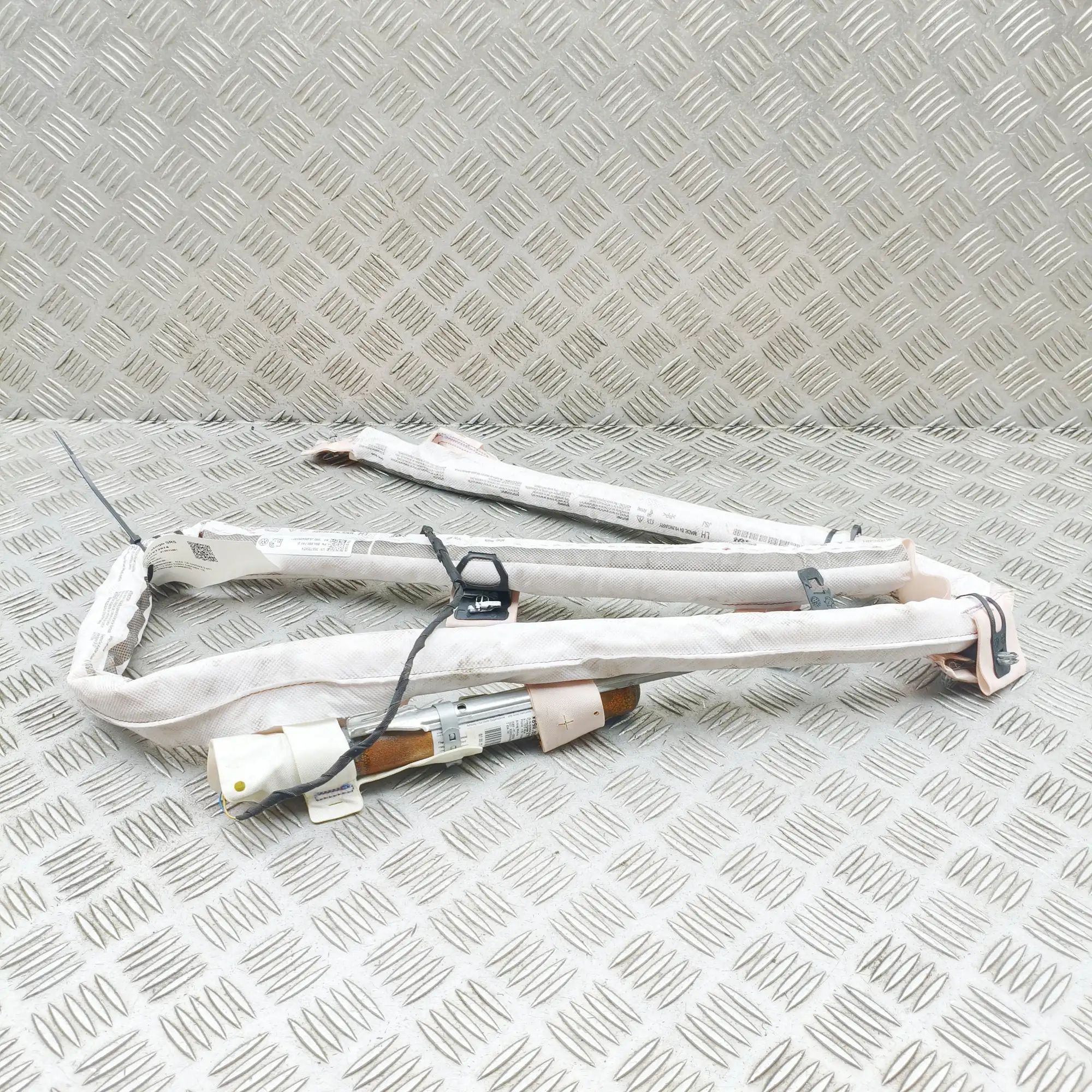 Audi Q4 e-tron Left Side Roof Safety Curtain SRS 89A880741D Left Side Roof Safety Curtain SRS AU...