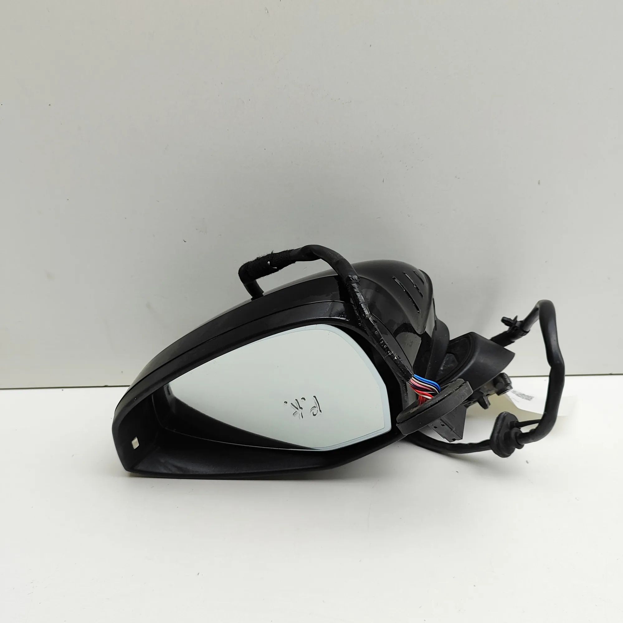 Audi A4 (B9) Left Side Wing Mirror 8W2857409D Left Side Wing Mirror AUDI A4 (Avant...