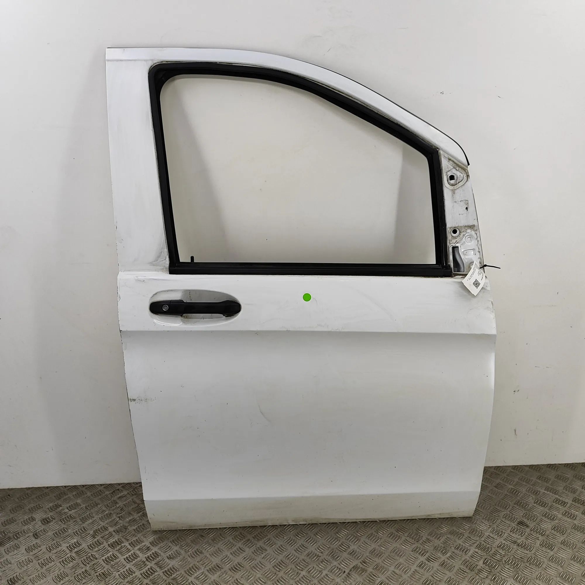 Mercedes-Benz V / Vito / EQV (W447) Front Right Door A4477206700 Front Right Door MERCEDES-BENZ VITO...