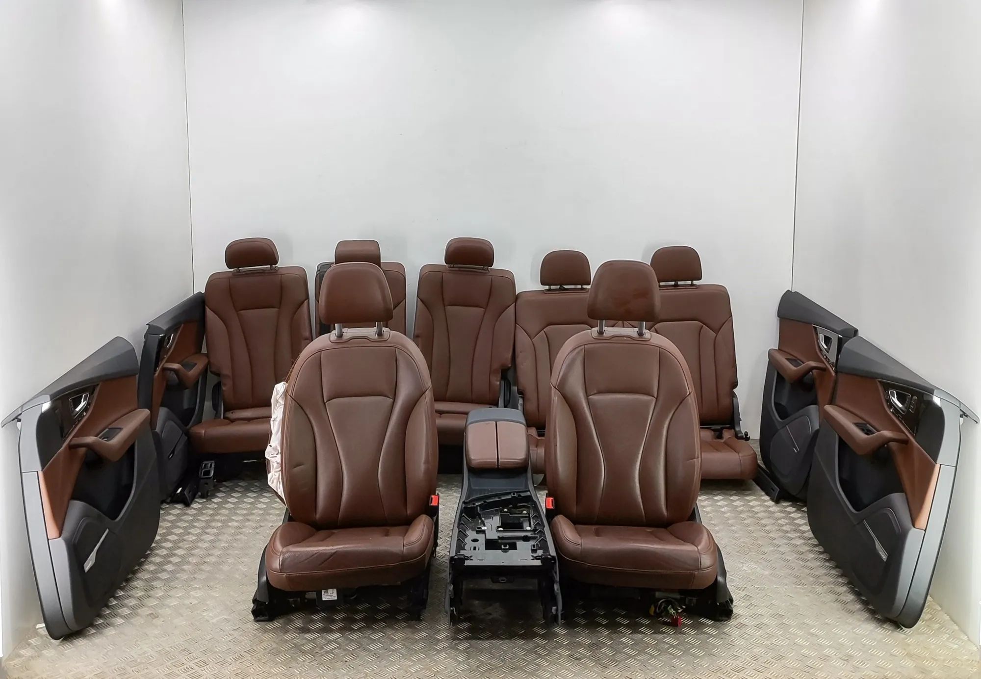 Audi Q7 (4M) Interior Seats W/ Door Cards Kit 4M1868018, 4M1868017, 4M0868068B, 4M0868067B, 4...