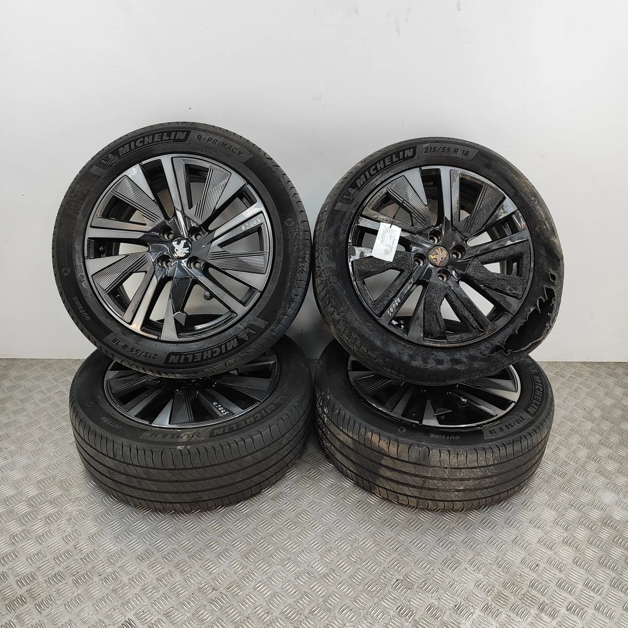 Peugeot 2008 Alloy Wheel Set 9828186880 Alloy Wheel Set PEUGEOT 2008 (II) (2...