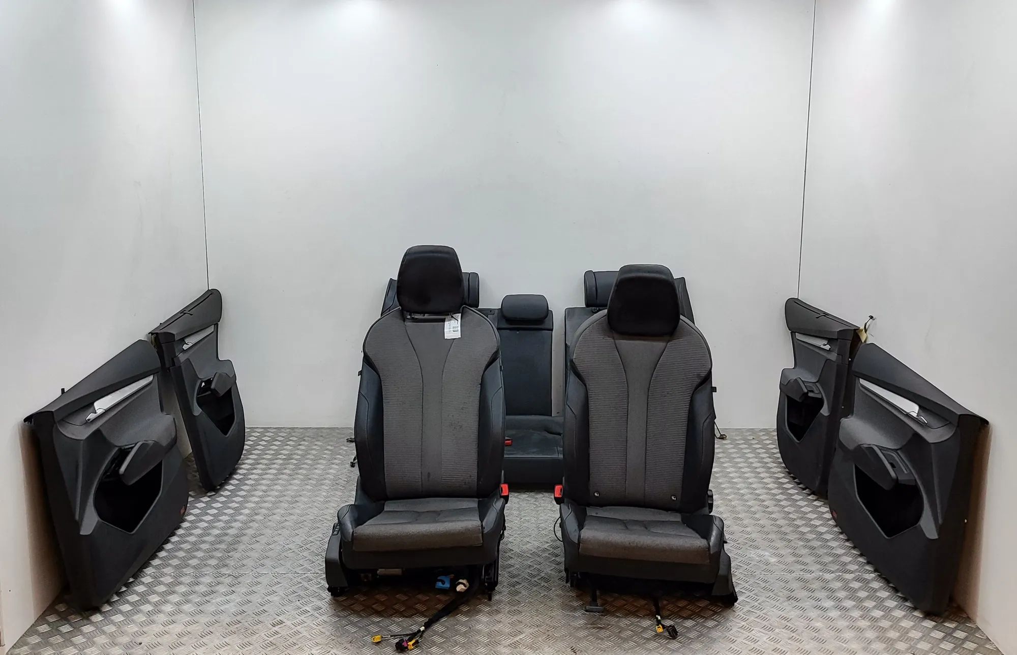 Skoda Enyaq Interior Seats W/ Door Cards Kit 5LC867014A, 5LG867023C, 5LG867024C, 5LC867013A ...