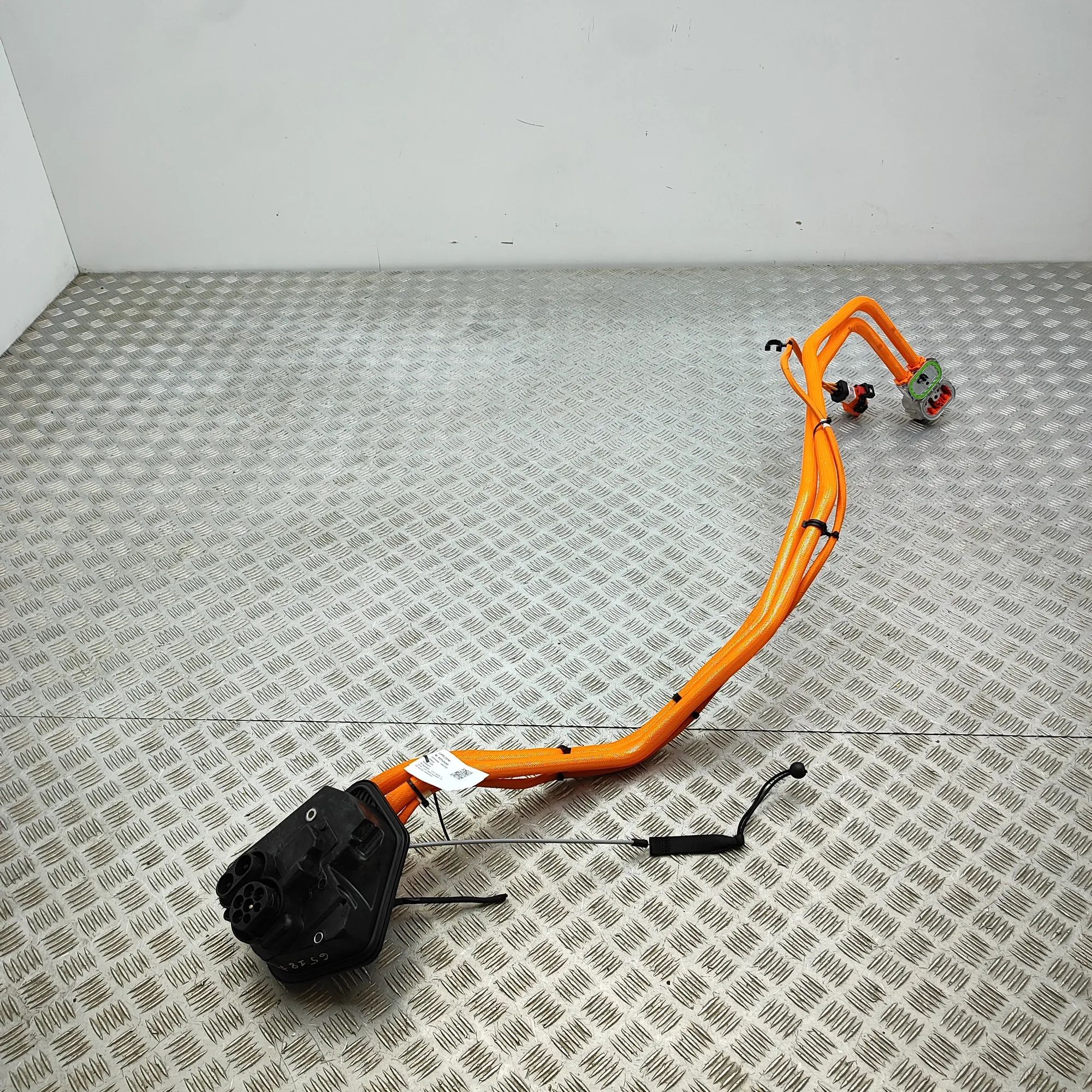 Tesla Model Y Battery Charging Cable 1490374-20-E, 1509395-10-C Battery Charging Cab...