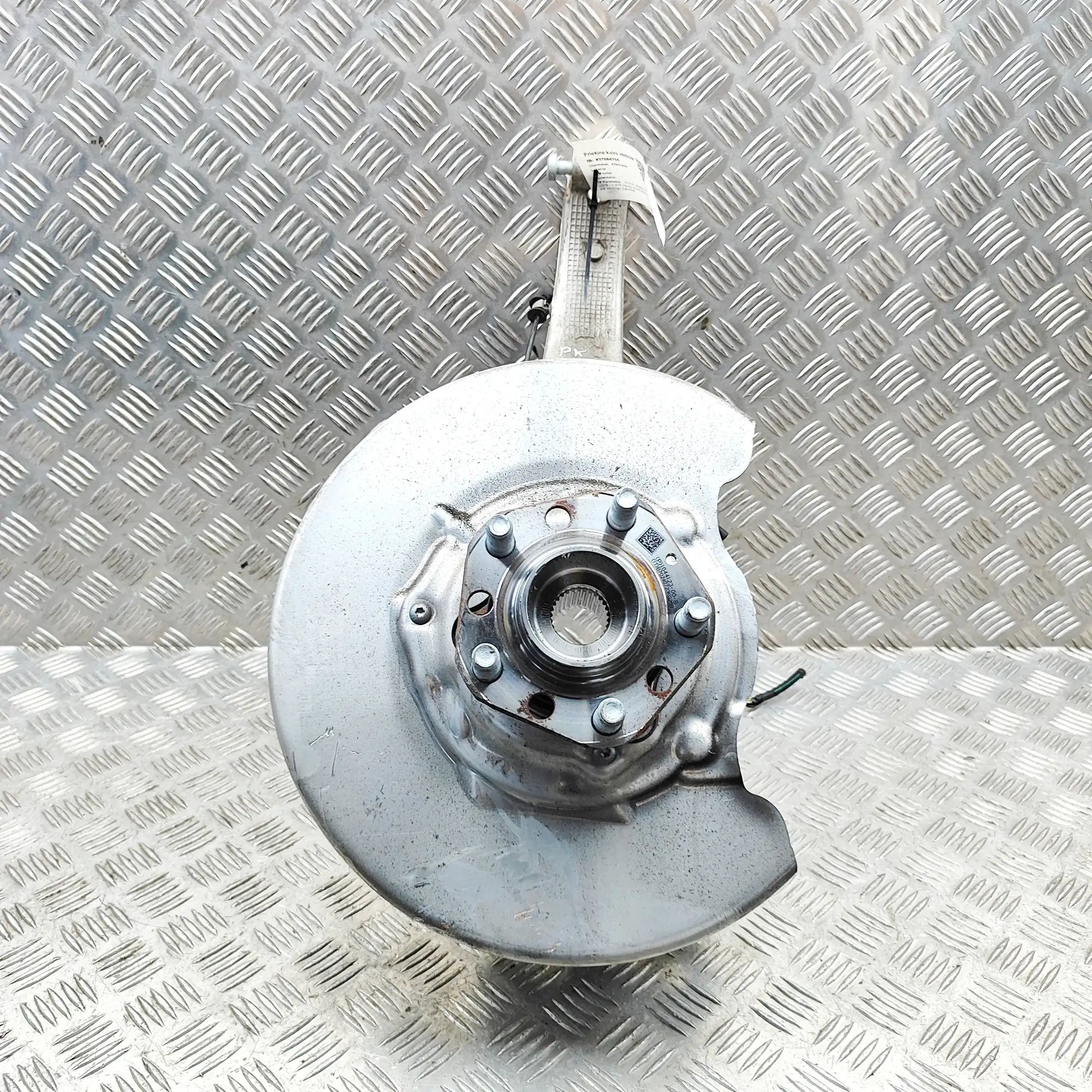Tesla Model Y Front Left Wheel Hub 1188311-00-F, 1044123-00-B Front Left Wheel Hub...