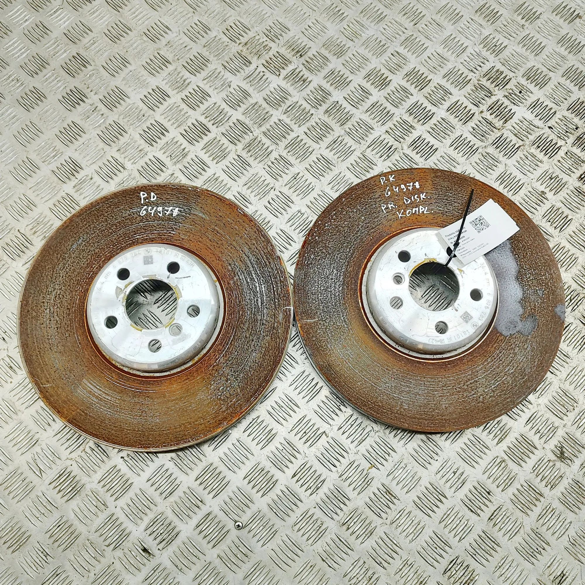 BMW X6 (G06) Front Brake Disc Kit