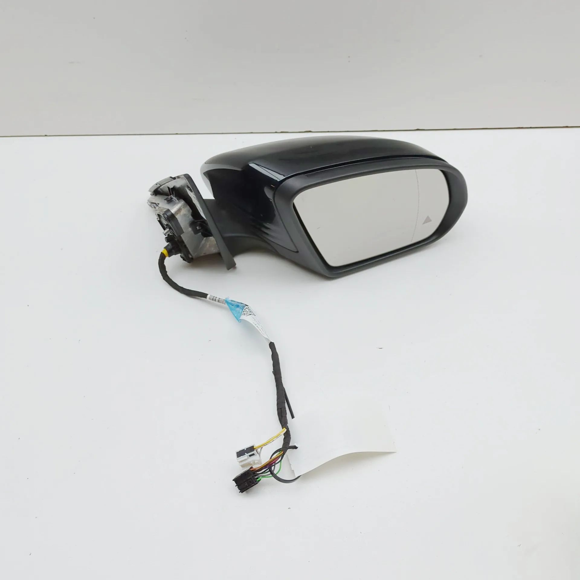 Mercedes-Benz GLB / EQB (X247) Right Side Wing Mirror A2478102811 Right Side Wing Mirror MERCEDES-BEN...