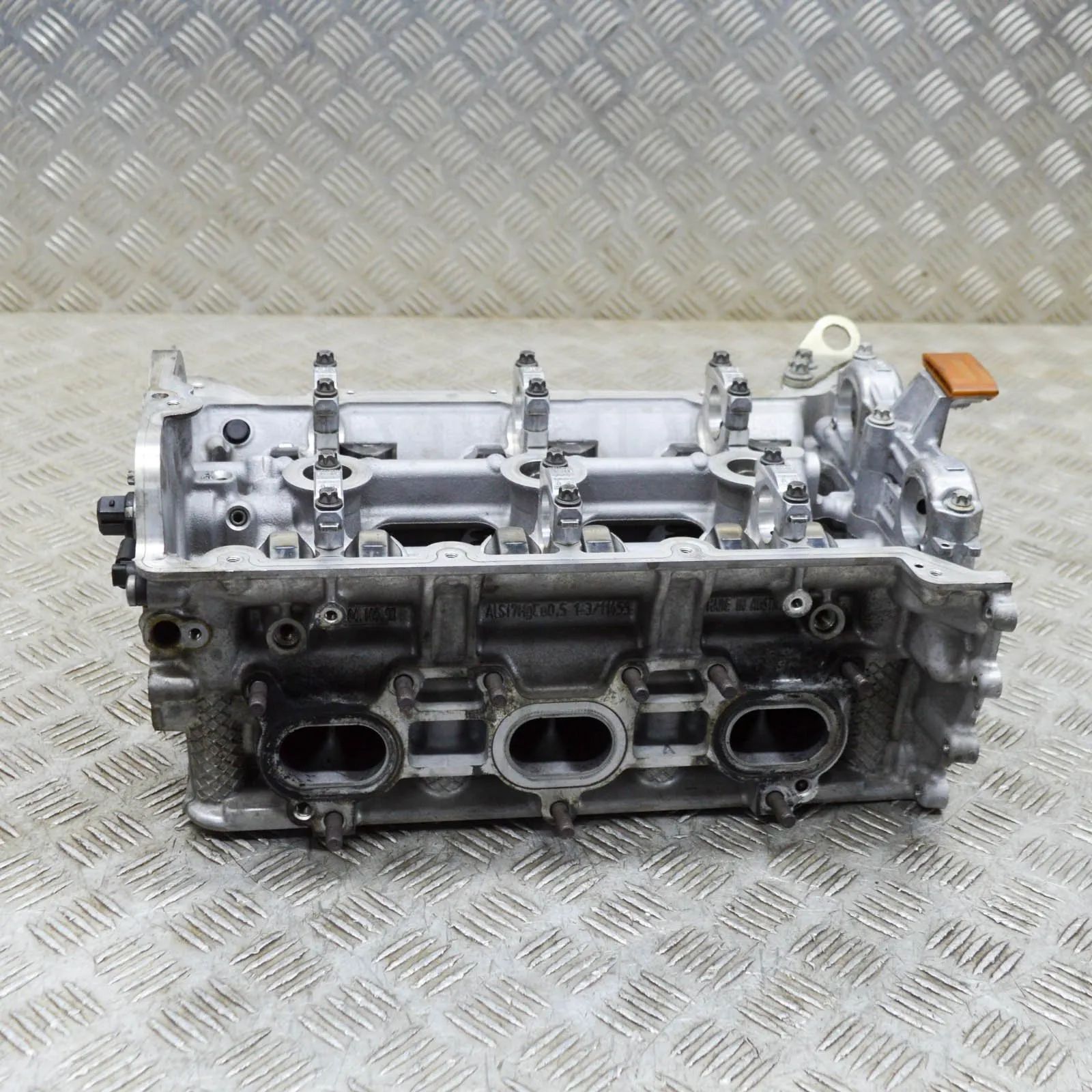 Porsche Panamera Left Side Engine Head 946.104.105.9R, 9461041059R Left Side Engine He...
