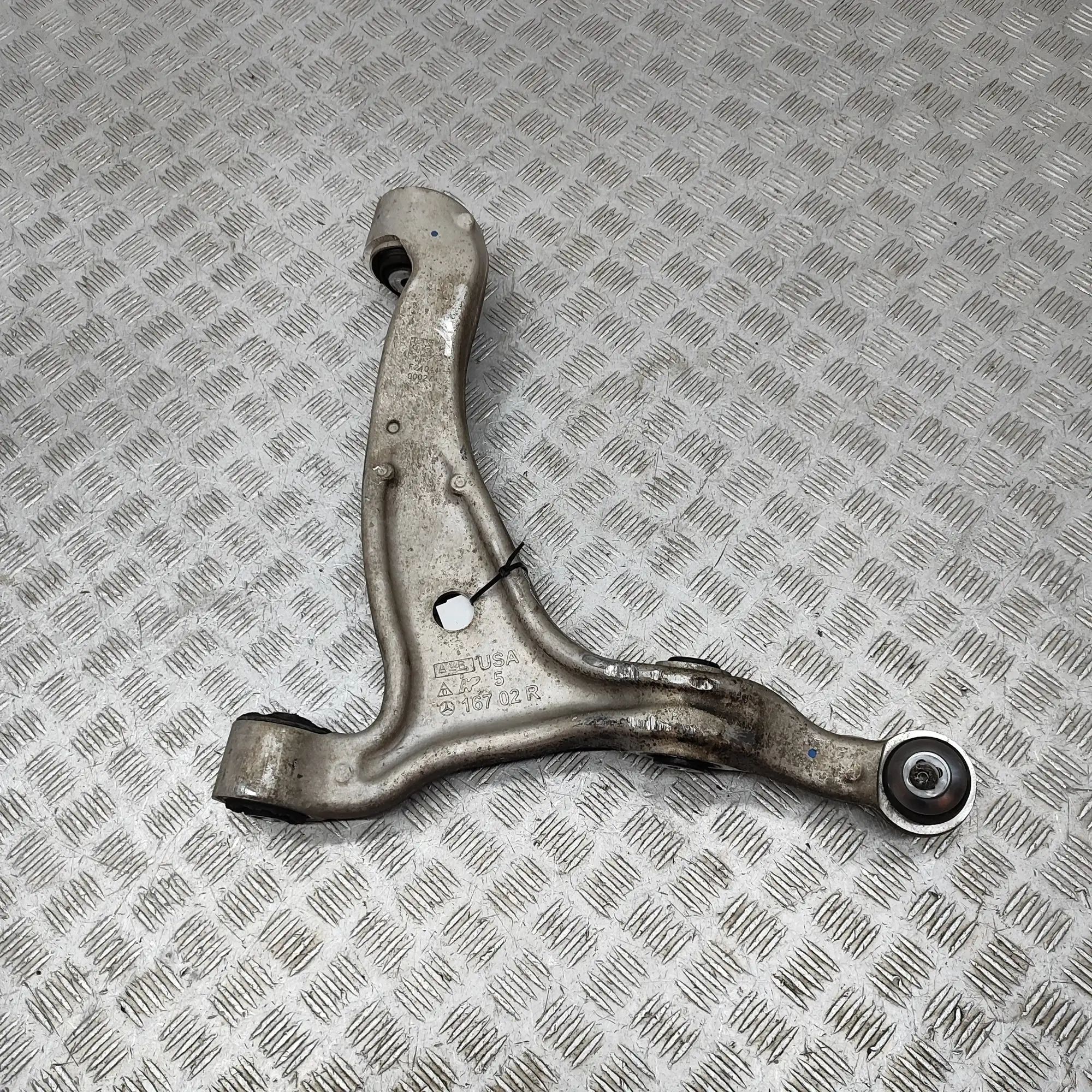 Mercedes-Benz GLE (W167) Front Right Lower Control Arm A1673300800 Front Right Lower Control Arm MERCE...