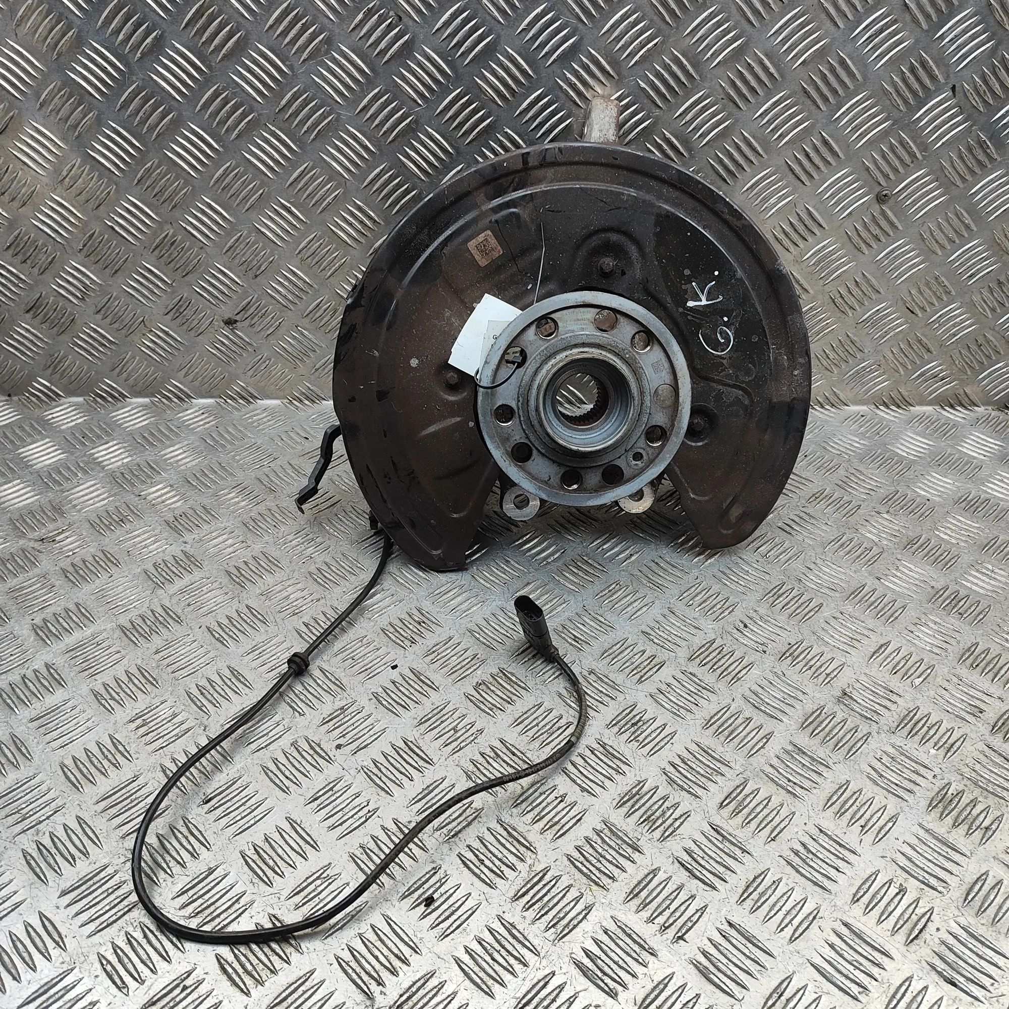Mercedes-Benz EQS (V297 / X296) Rear Left Wheel Hub Spindle A2973560100, A2970500, A2973500500 Rear Left Wh...