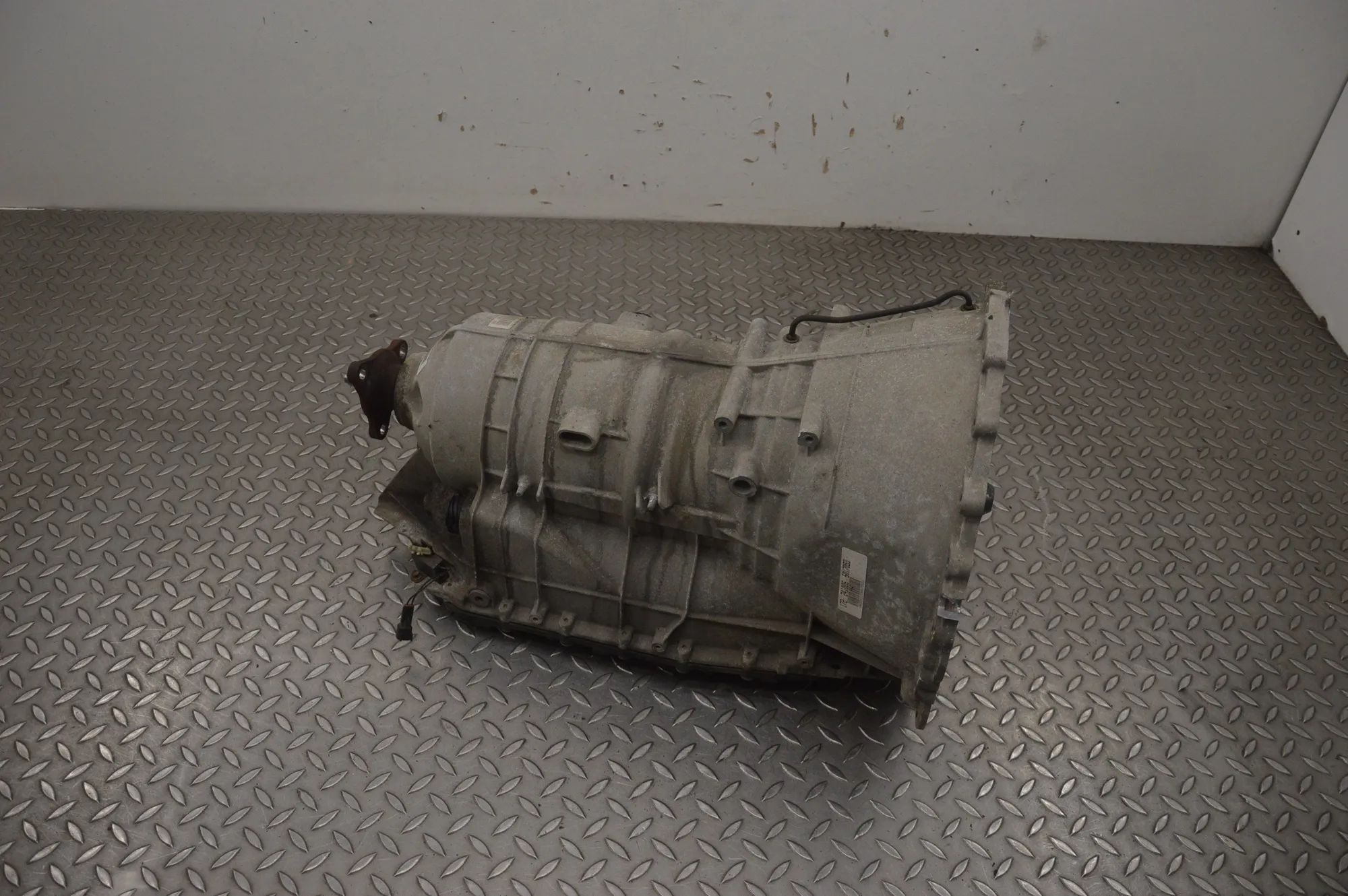 Jaguar XK Gearbox 6HP-26, 4205372, 010136, 6W83-7000-BC Gearbox J...