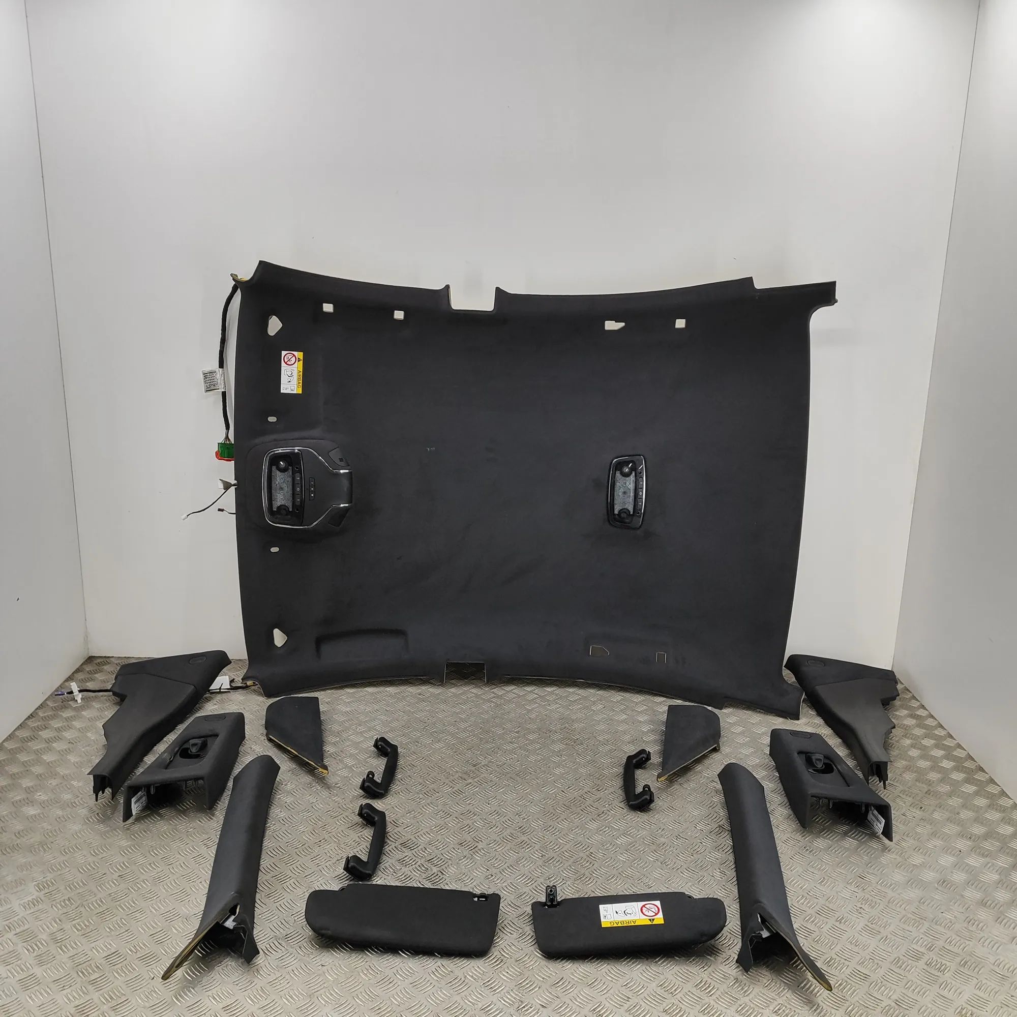 Maserati Ghibli Black Roof Headliner Set 0670021654 Black Roof Headliner Set MASERATI GH...