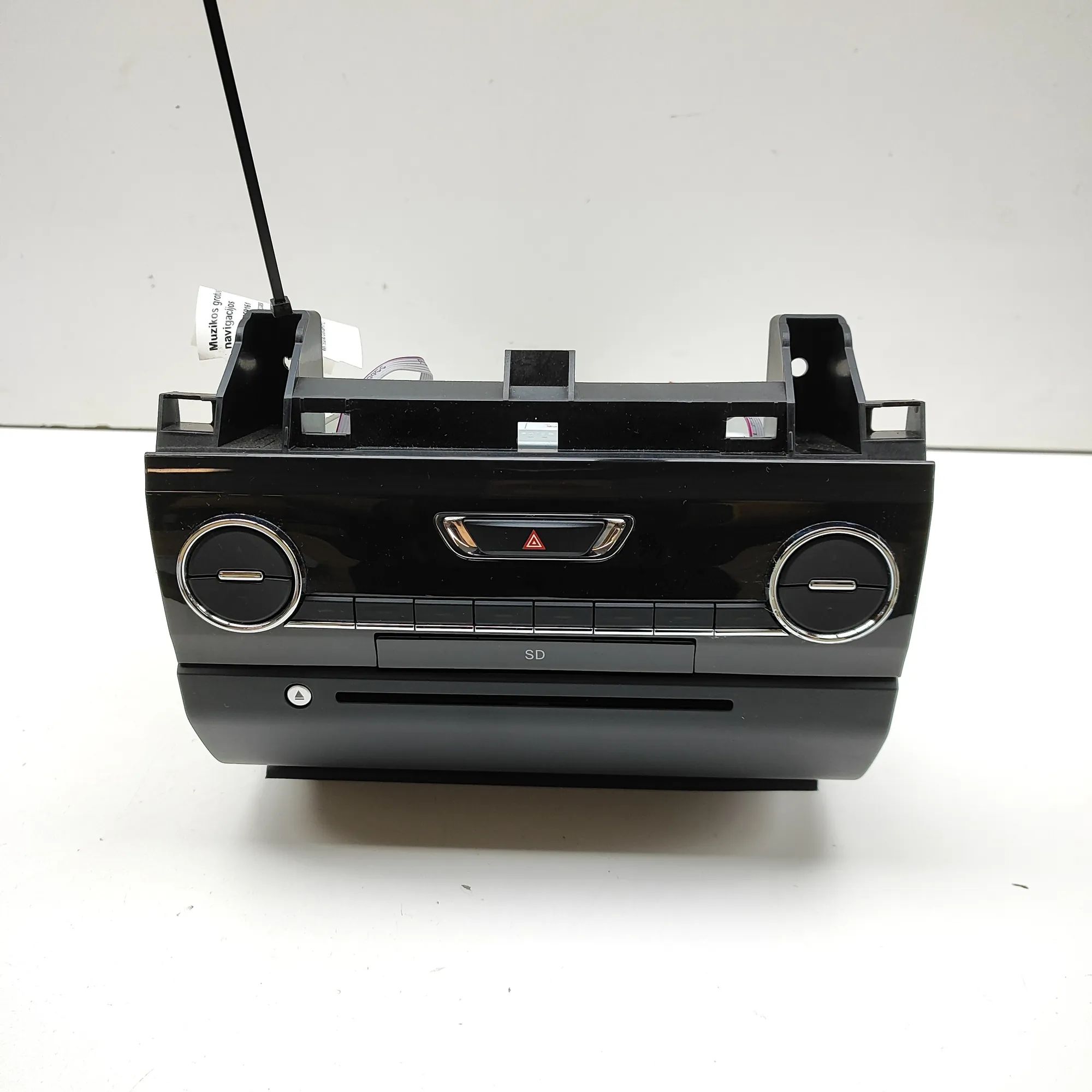 Maserati Ghibli Music Navi CD Radio Player Head Unit 670036770, 06700367700 Music Navi CD Radio Play...