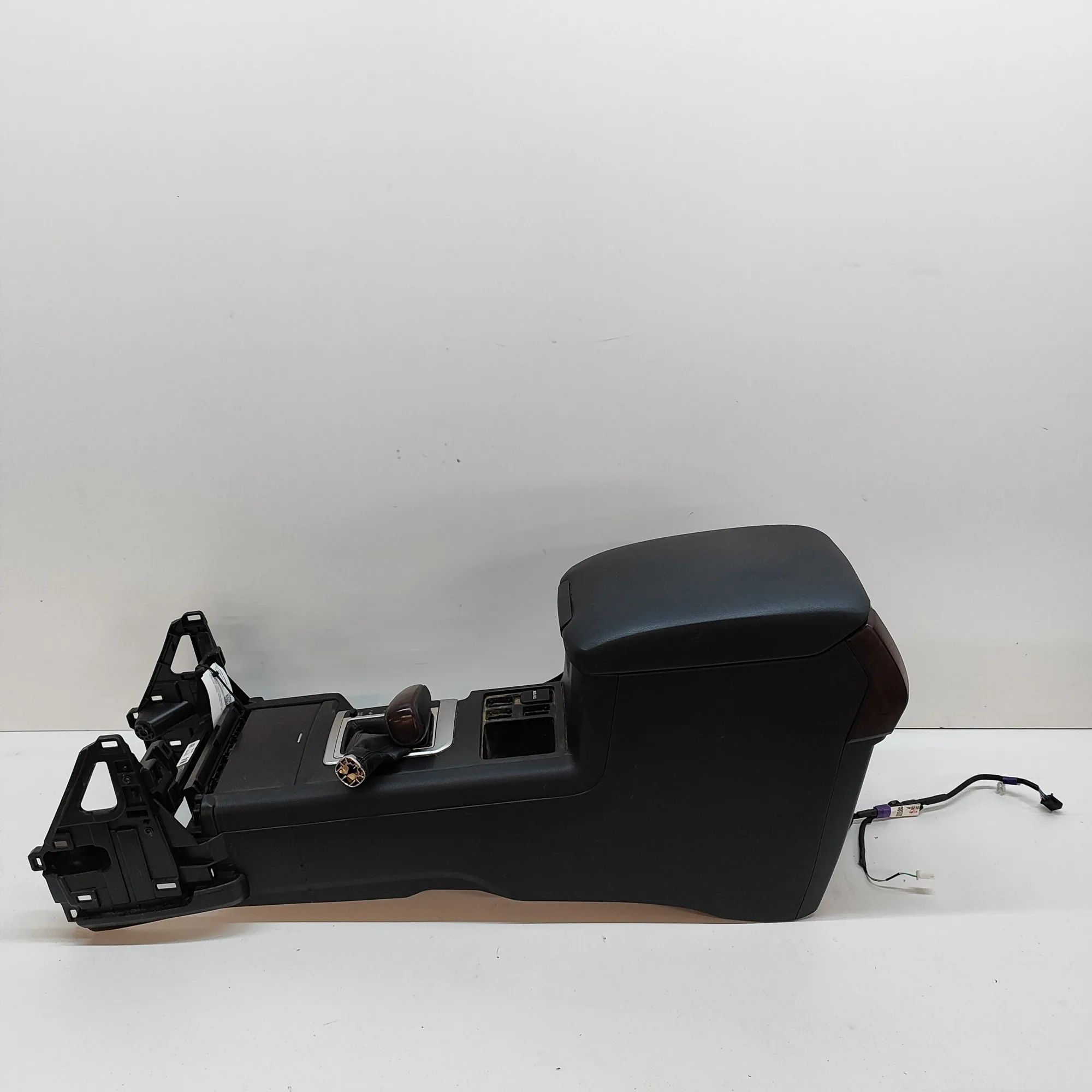 Toyota Land Cruiser 150 center console 445410-4131, 88520-60413 Center Console TOYOTA ...