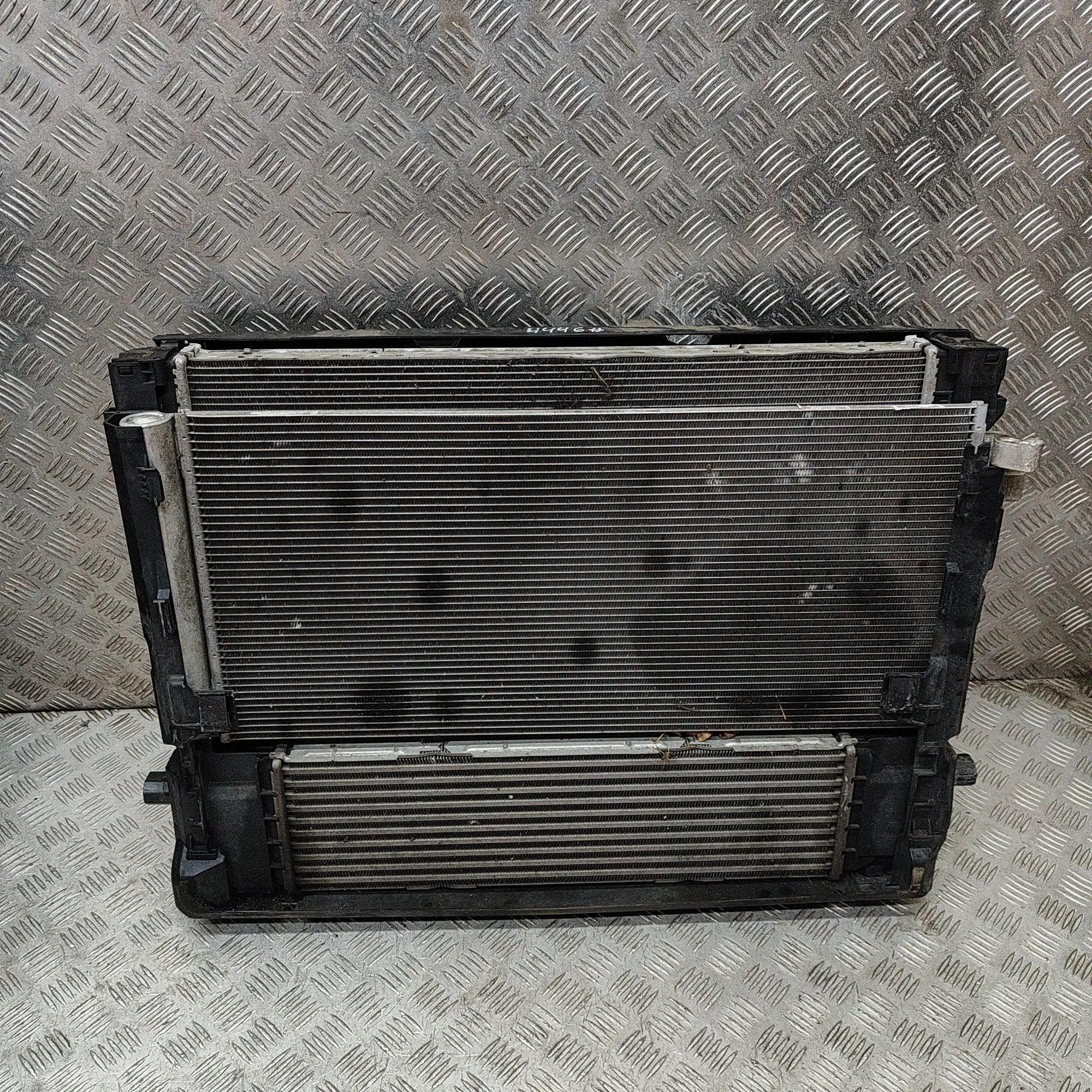 BMW 3 (F30 / F31) Cooling Radiator Pack 6805346, 8591441, 8666751 Cooling Radiator Pack...