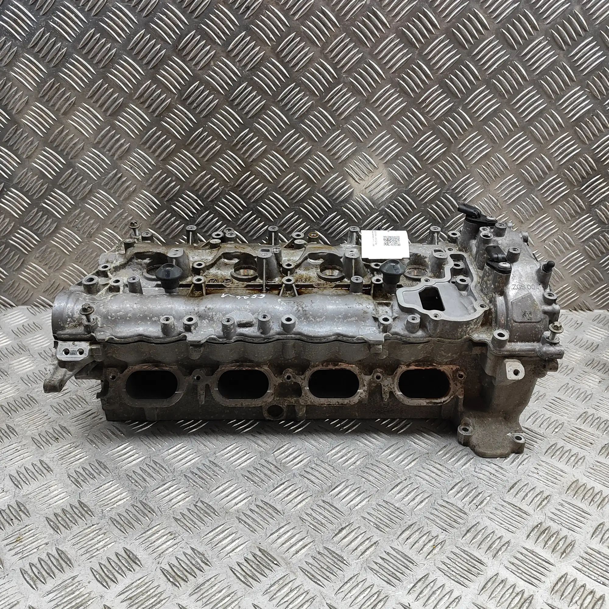 Mercedes-Benz CLS (C218) Left Side Engine Head A2780107903, A2780161105 Left Side Engine Head ...