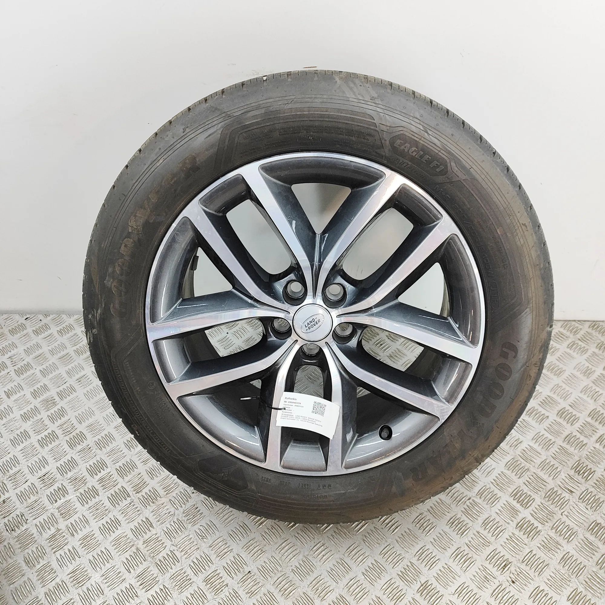Land Rover Range Rover Evoque Alloy Wheel R8D2-1007-GA Alloy Wheel LAND ROVER RANGE ROVER...