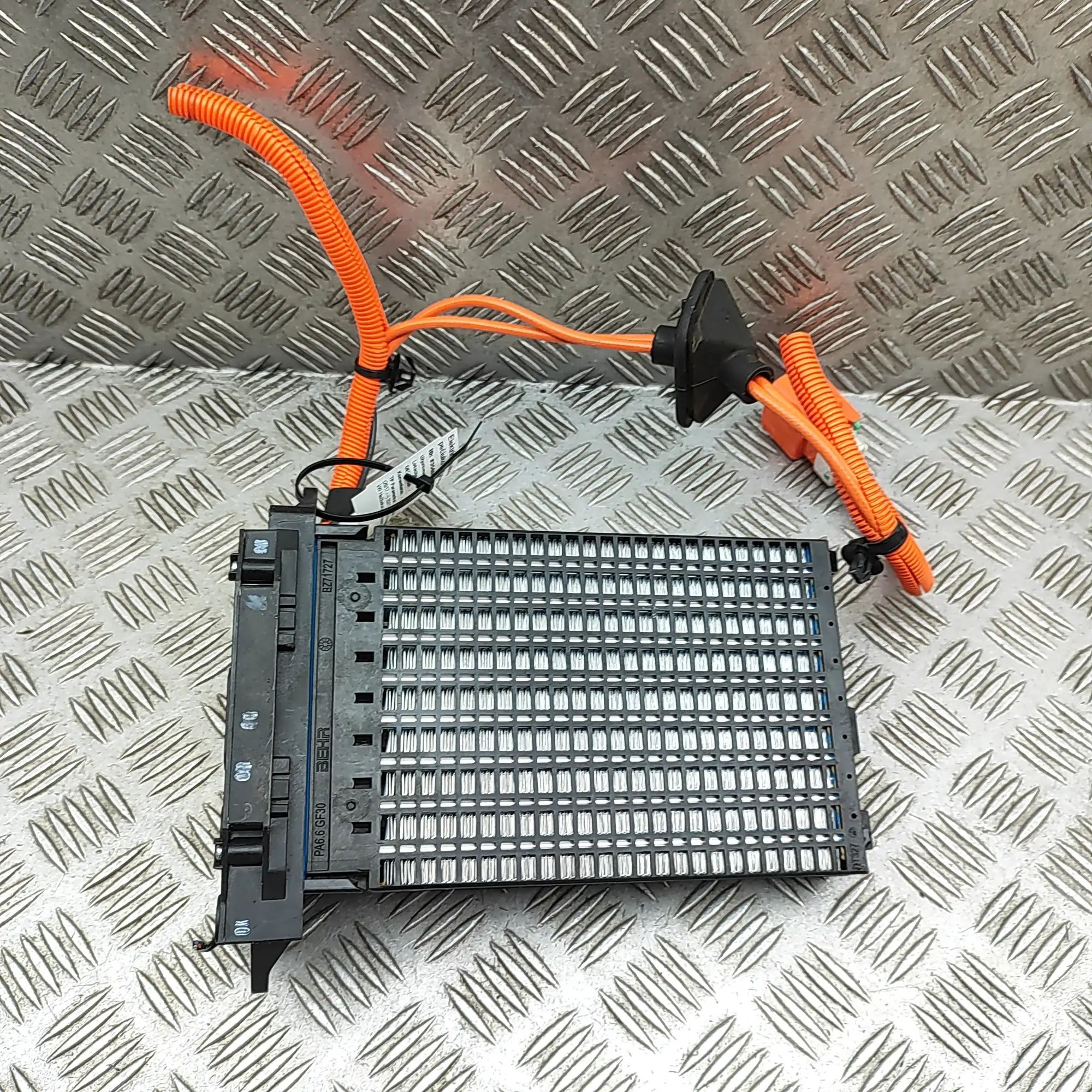 Nissan Leaf Electric Heater Matrix DX062003, 27143-3NF1B Electric Heater Matrix NI...