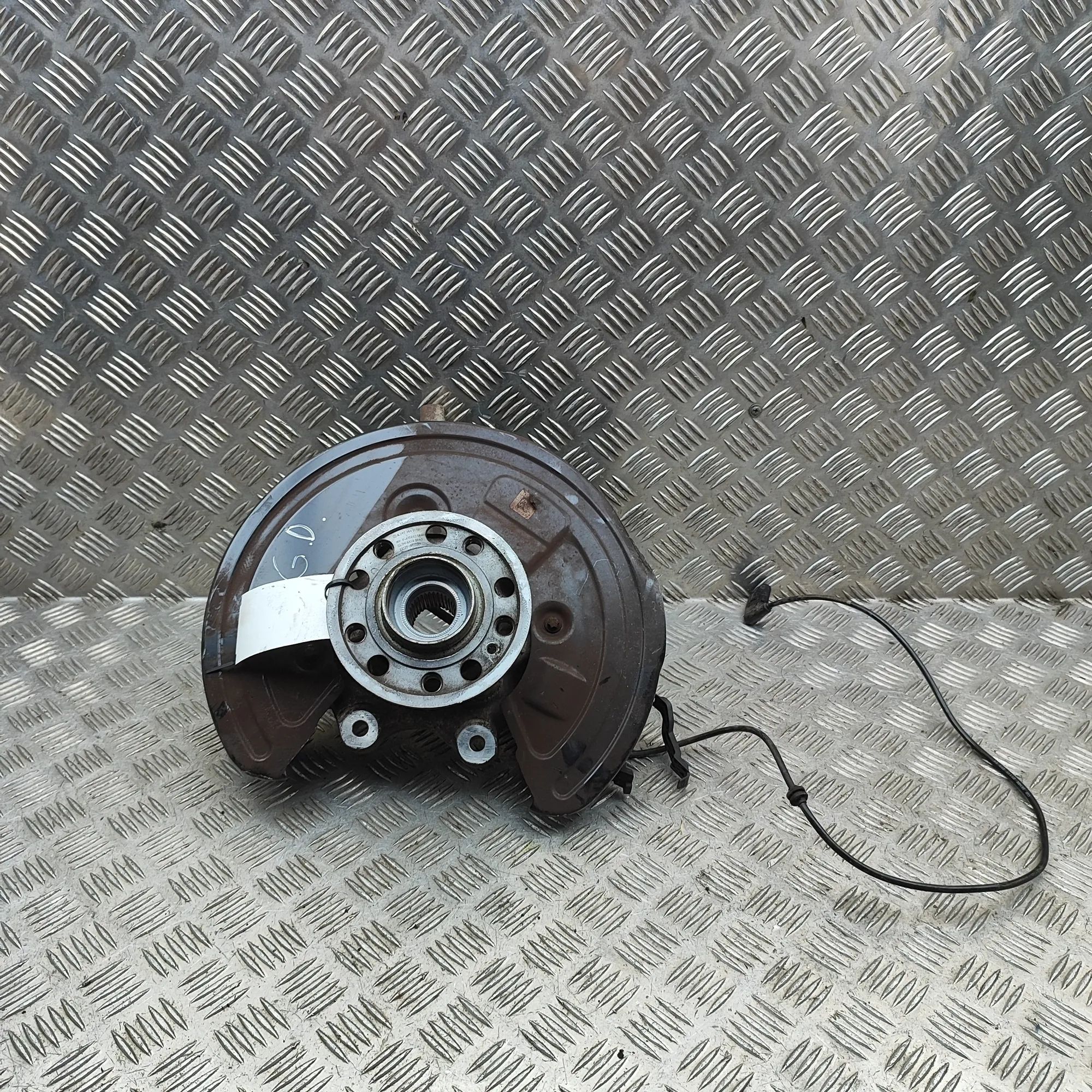Mercedes-Benz EQS (V297 / X296) Rear Right Wheel Hub A2973560100, A2970400, A2973261600, A2973500600...