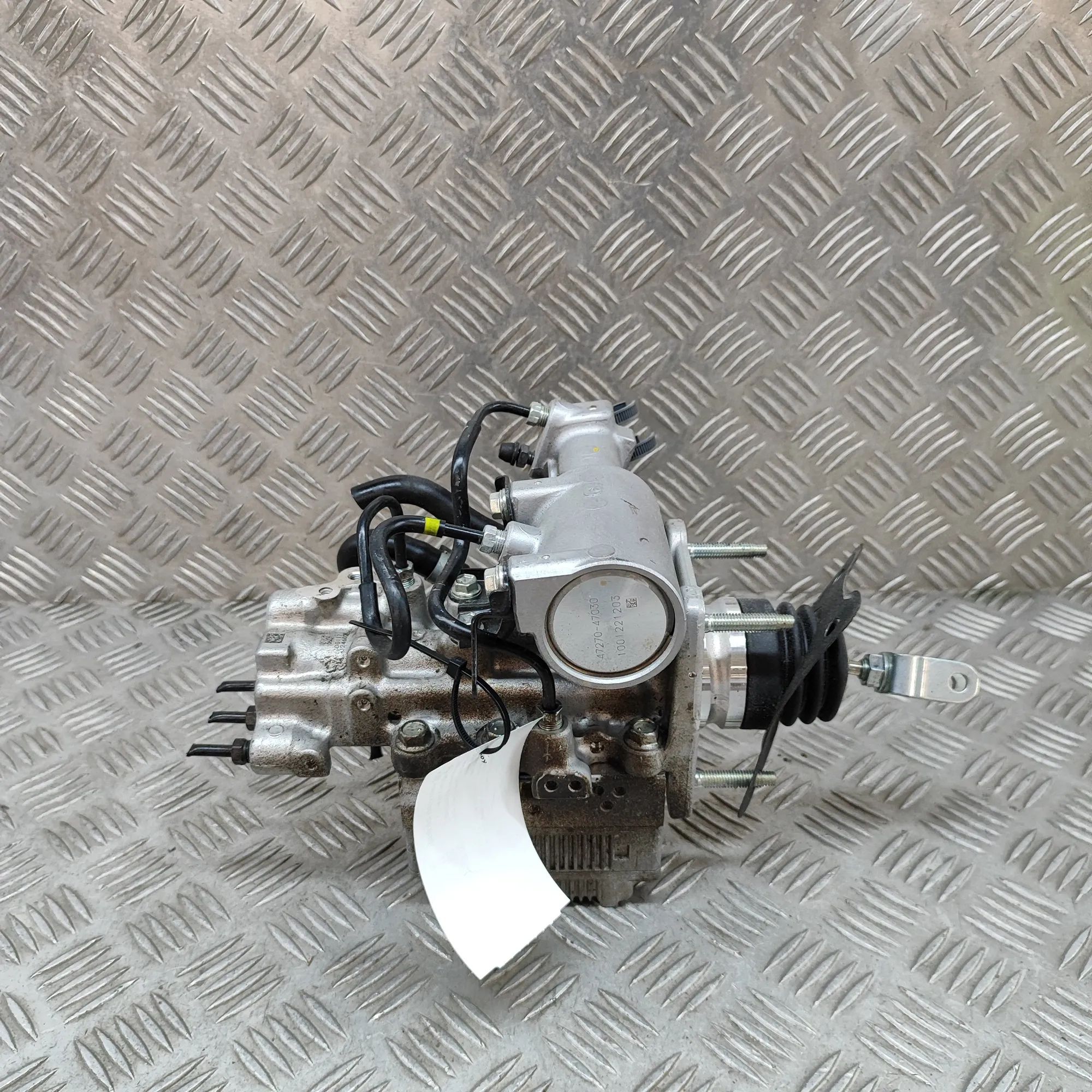 Toyota RAV4 (XA50) Brake Servo Booster 47210-42211 Brake Servo Booster TOYOTA RAV (4 V...