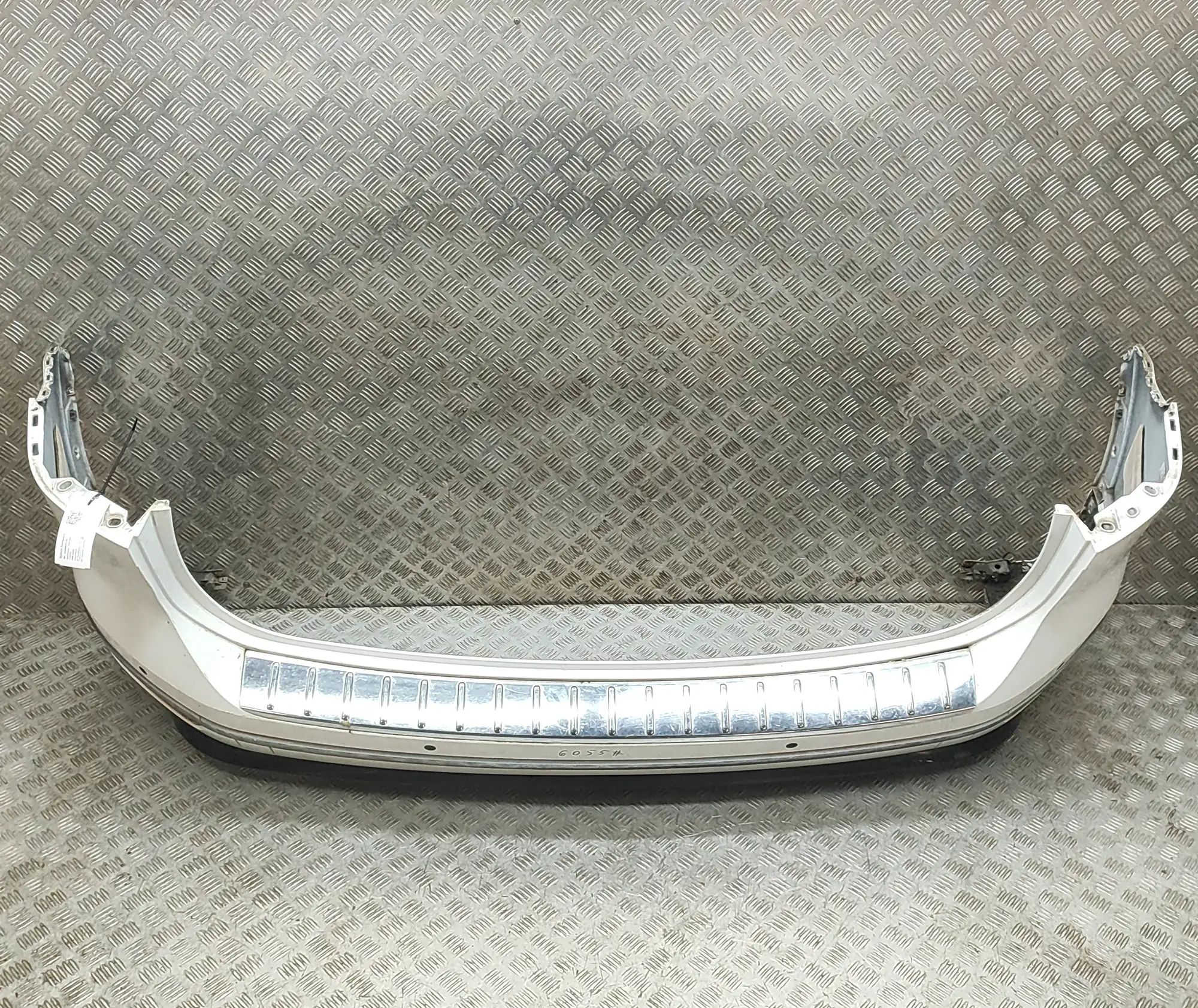Volkswagen Touareg rear bumper 7P6807521K Rear Bumper VW TOUAREG (7P5) (2009-2...