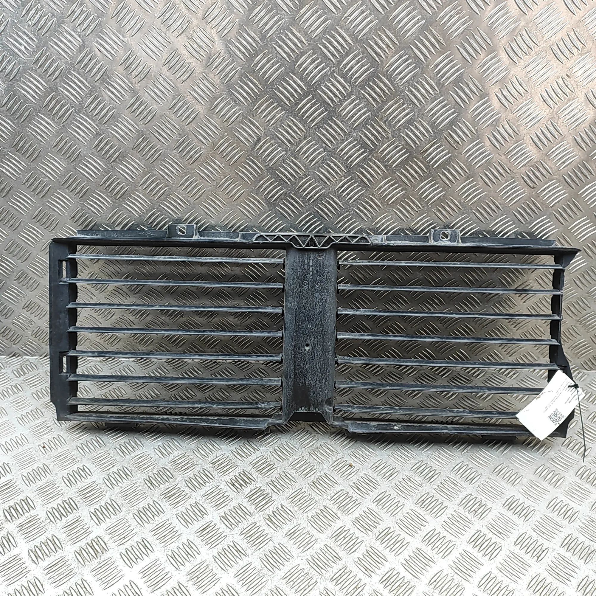 Mercedes-Benz GLE (W167) Radiator Air Intake Channel A1675041800, A1675001500 Radiator Air Intake Ch...