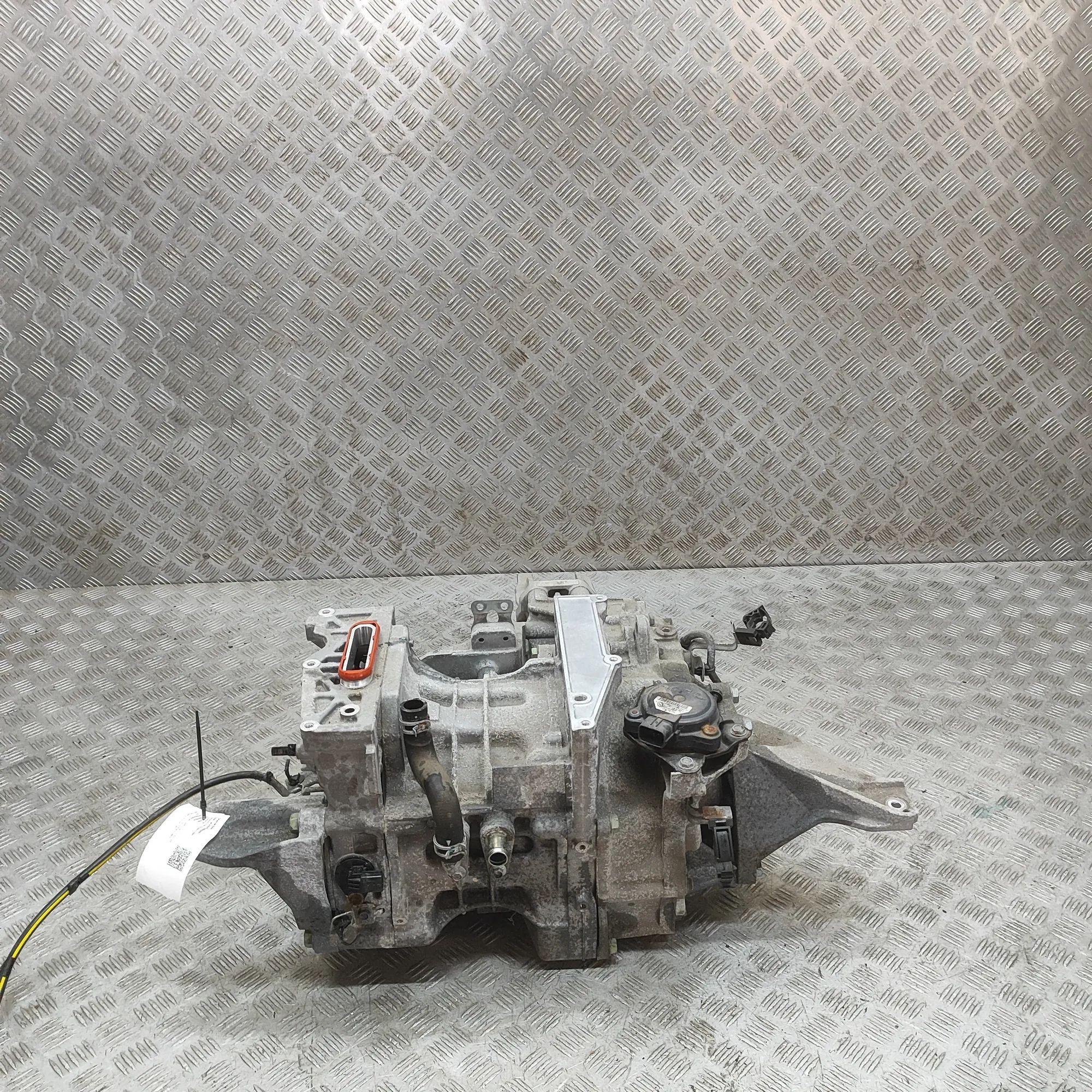 Nissan Leaf Electric motor EV 33251-5SA0A, 32010-5SH5F Electric motor EV NISS...