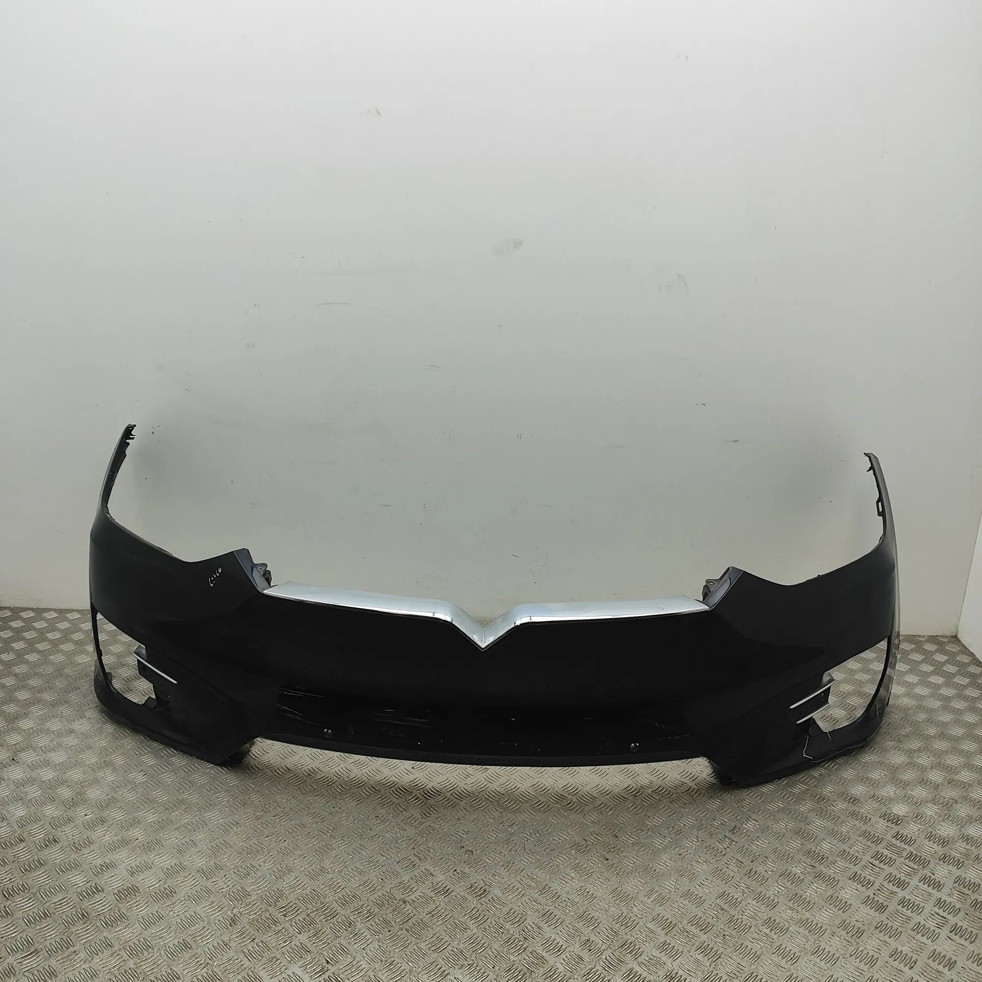 Tesla Model X front bumper 1101444-00-A Front Bumper TESLA MODEL X (2013-....