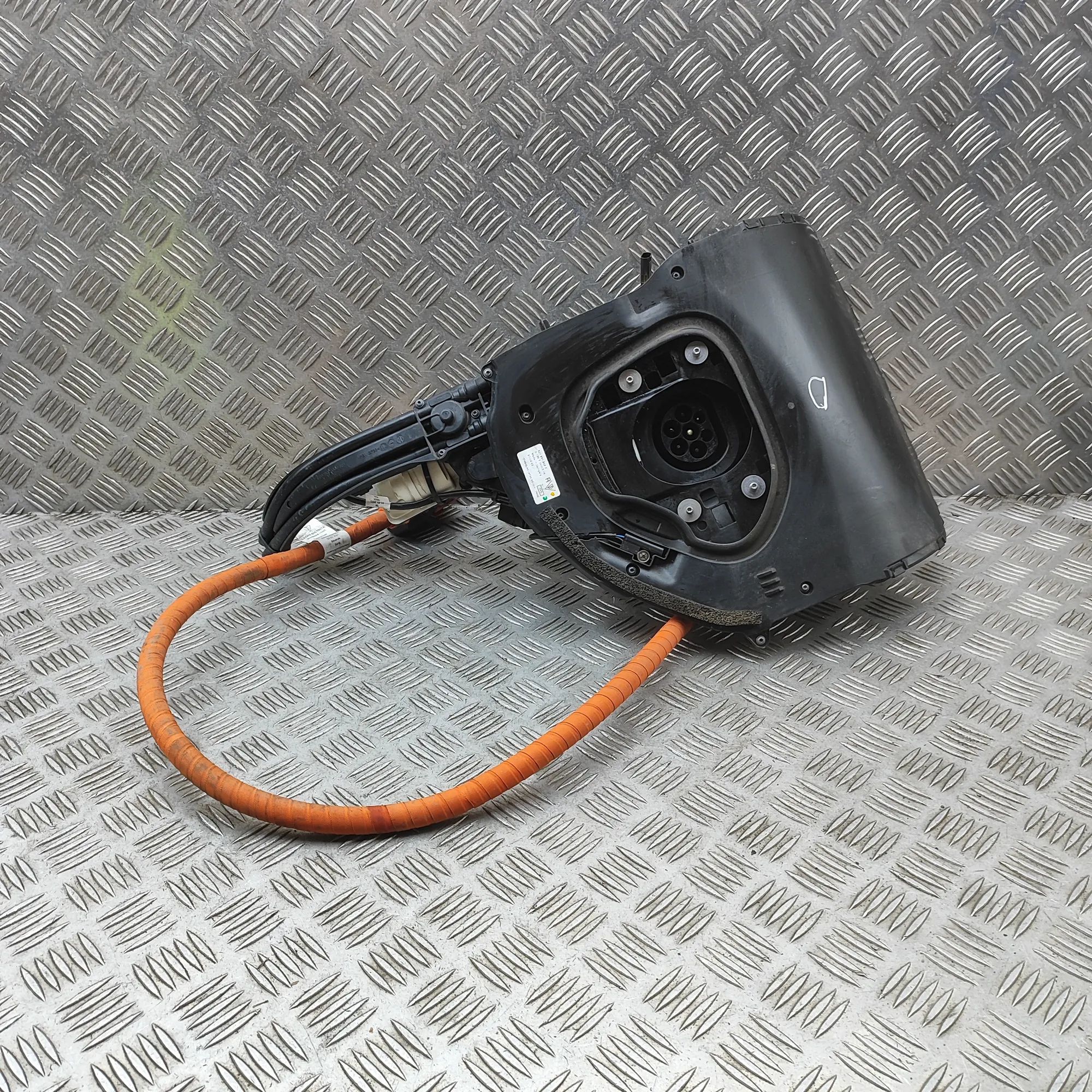 Porsche Taycan Battery Charging Cable 9JA971106P, 9J1959774F, 9J1821942E Battery Char...