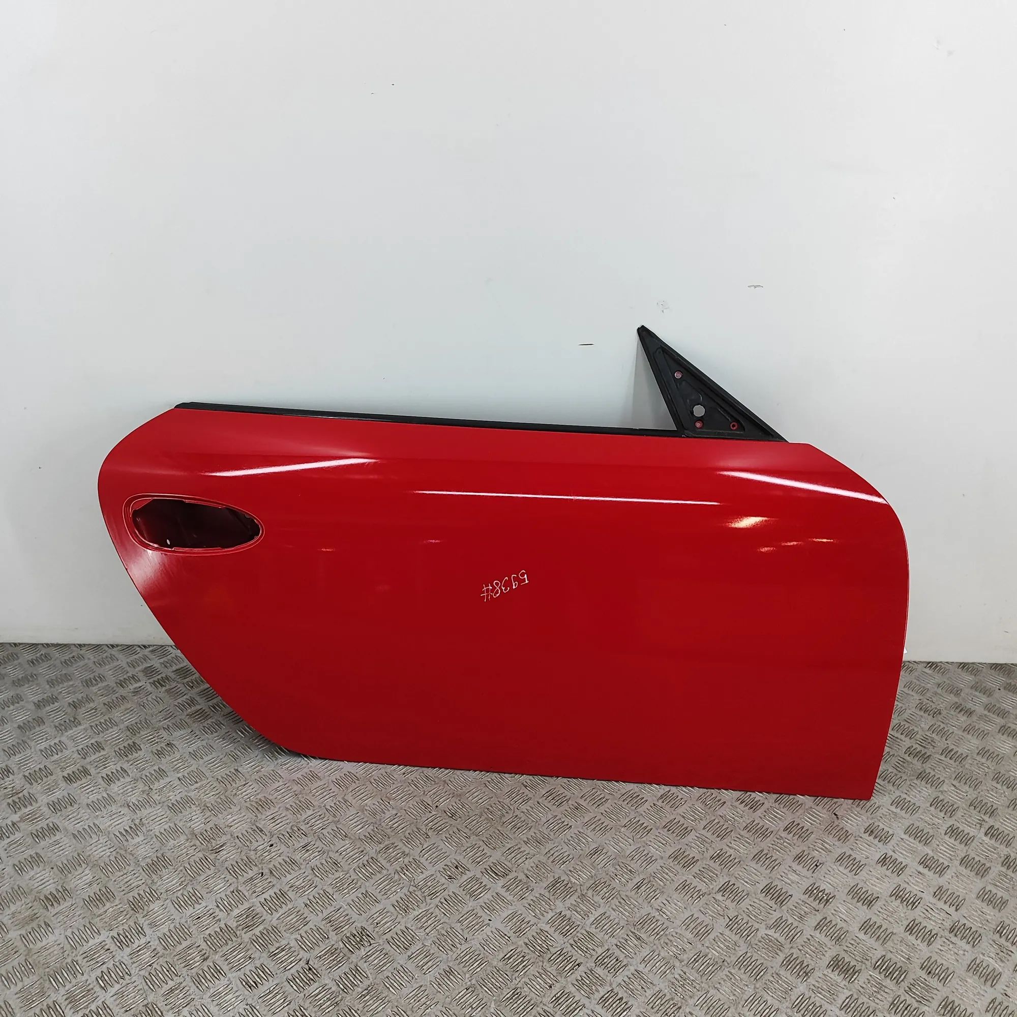 Porsche Boxster (987) Front Right Door 99753101204 Front Right Door PORSCHE BOXSTER (9...