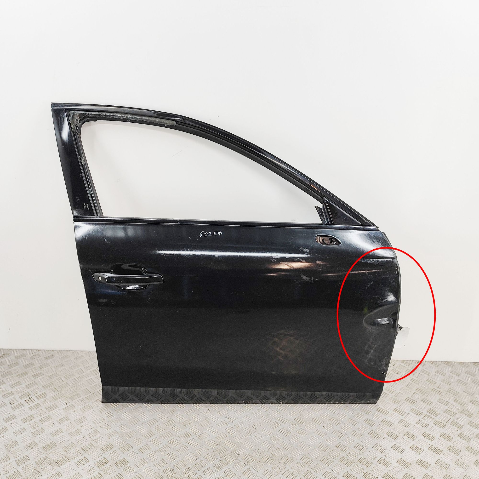 Audi A4 (B9) Front Right Door 8W0831052B Front Right Door AUDI A4 (8W2, B9) (...