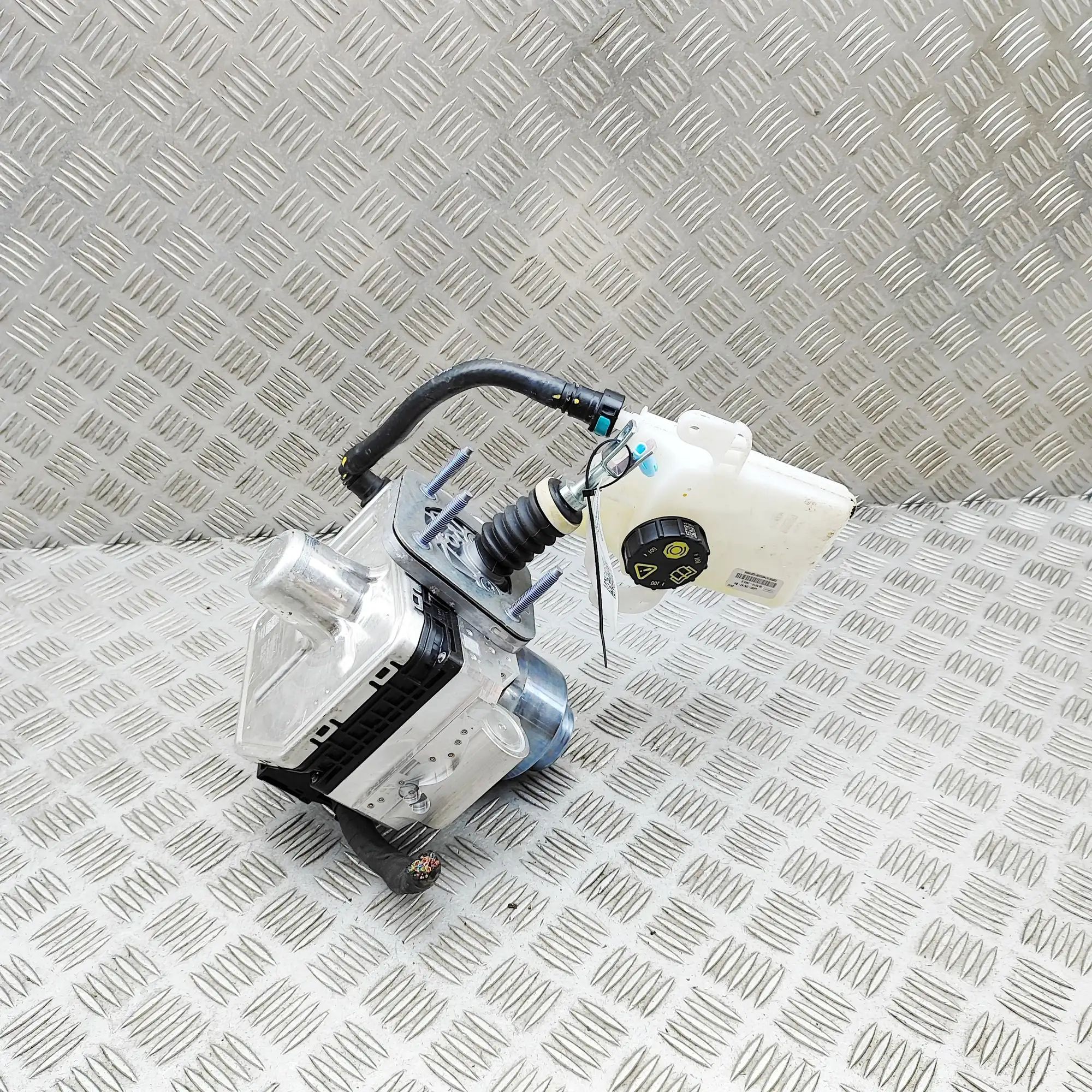 Brake Servo Booster Brand/Model: FORD USA MUSTANG
Year: 2024
Engine...