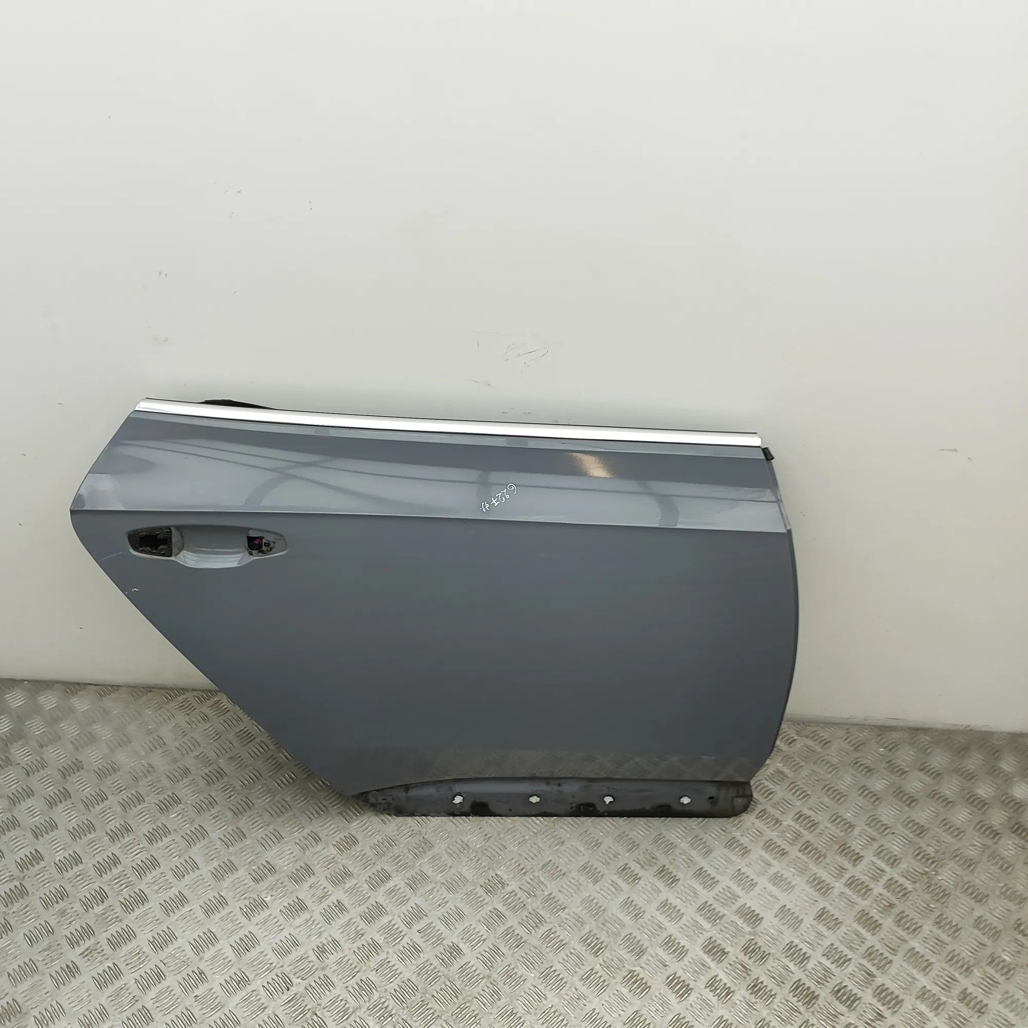 Volkswagen Arteon Rear Right Door 4K0959801, 3G8833056 Rear Right Door VW ARTEON ...