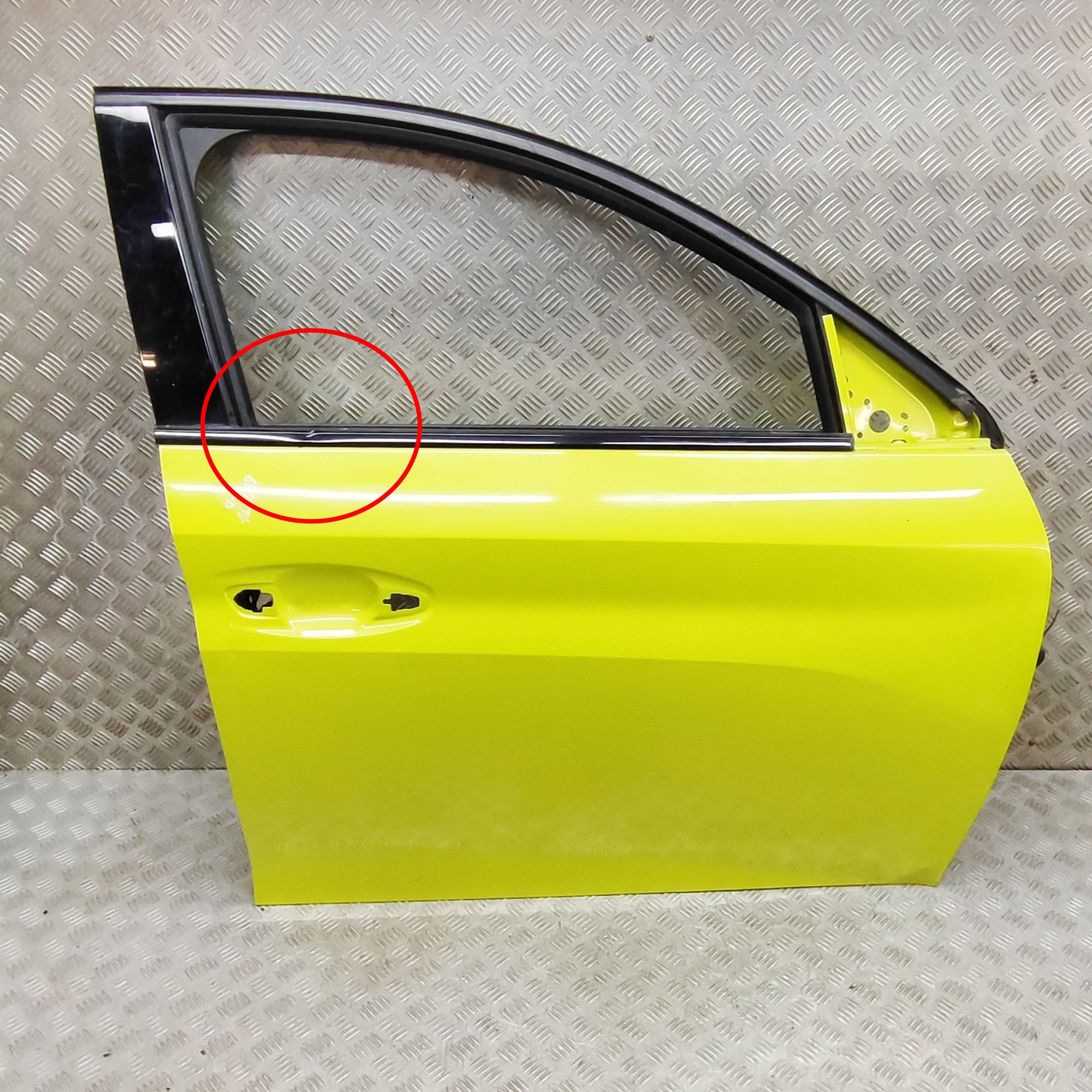 Peugeot 208 Front Right Door 232254R01, 9832522180 Front Right Door PEUGEOT ...
