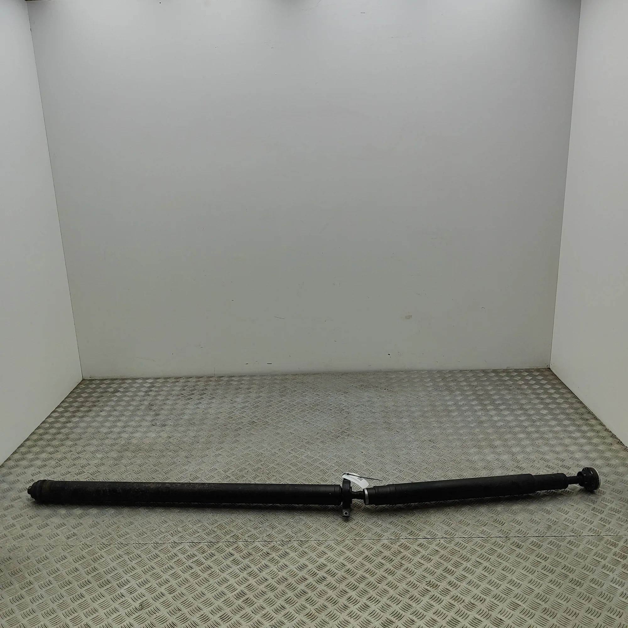 Land Rover Range Rover Evoque Propshaft Cardan LR117518, K8D2-7L190-AD Propshaft Cardan LAND R...