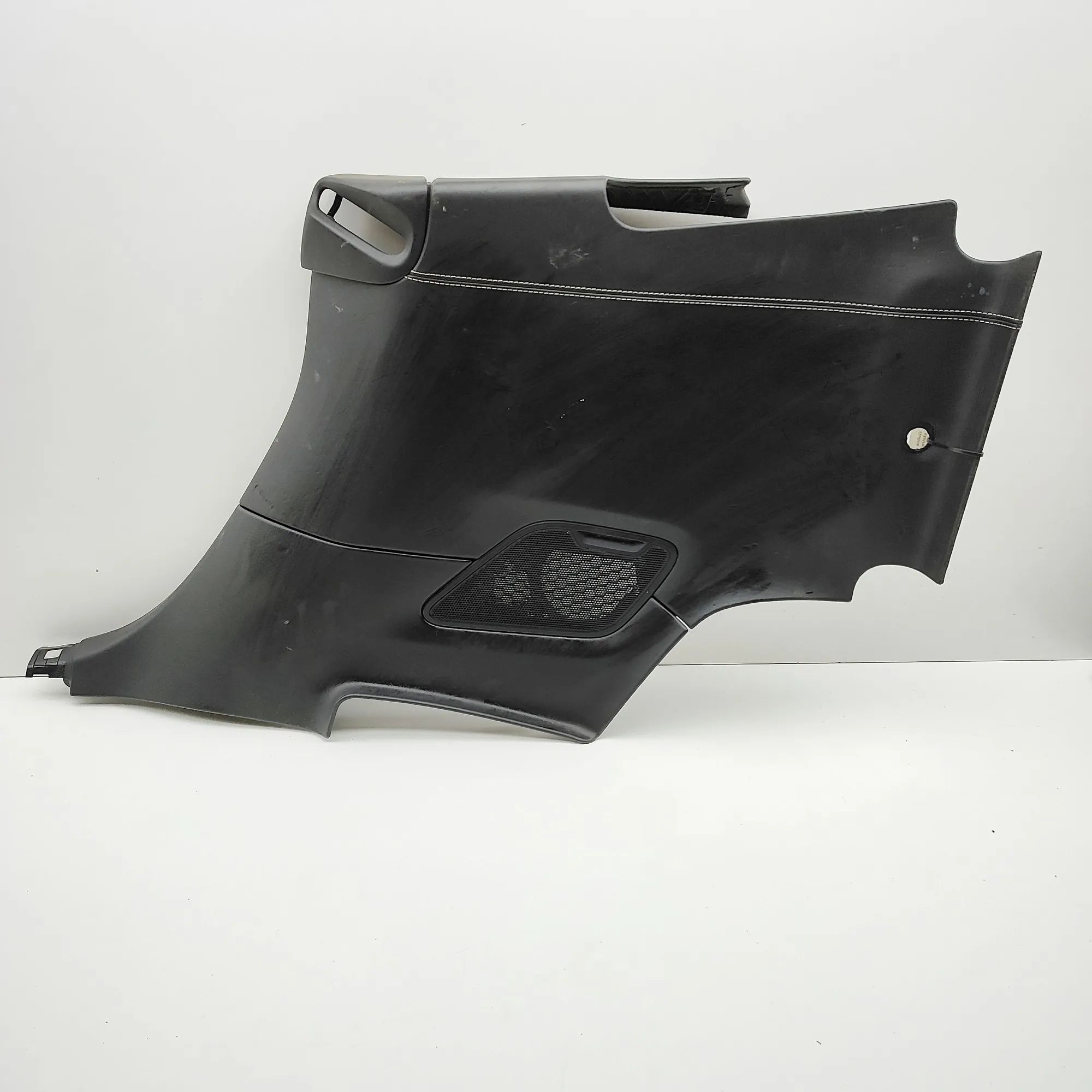Porsche 911 (992) Right Side Pillar Trim 992862260, 992867044 Right Side Pillar Trim POR...